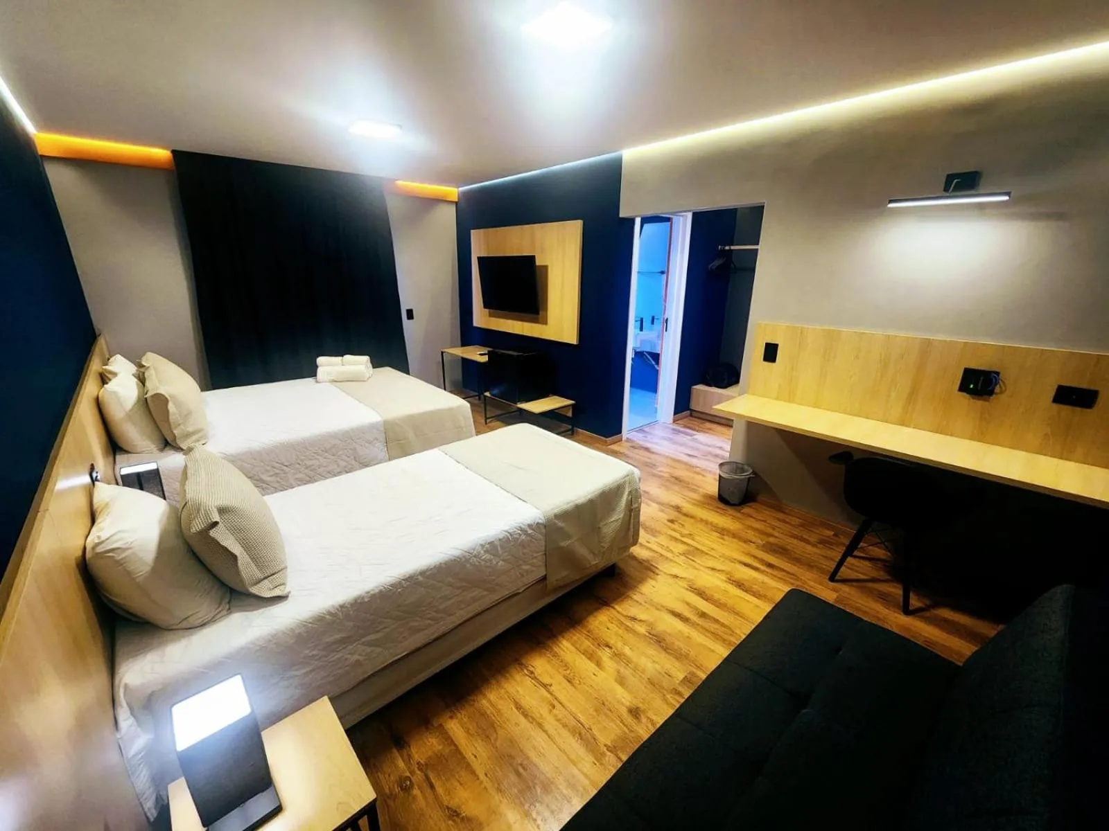 Bedroom, Bed in Minas Garden Hotel