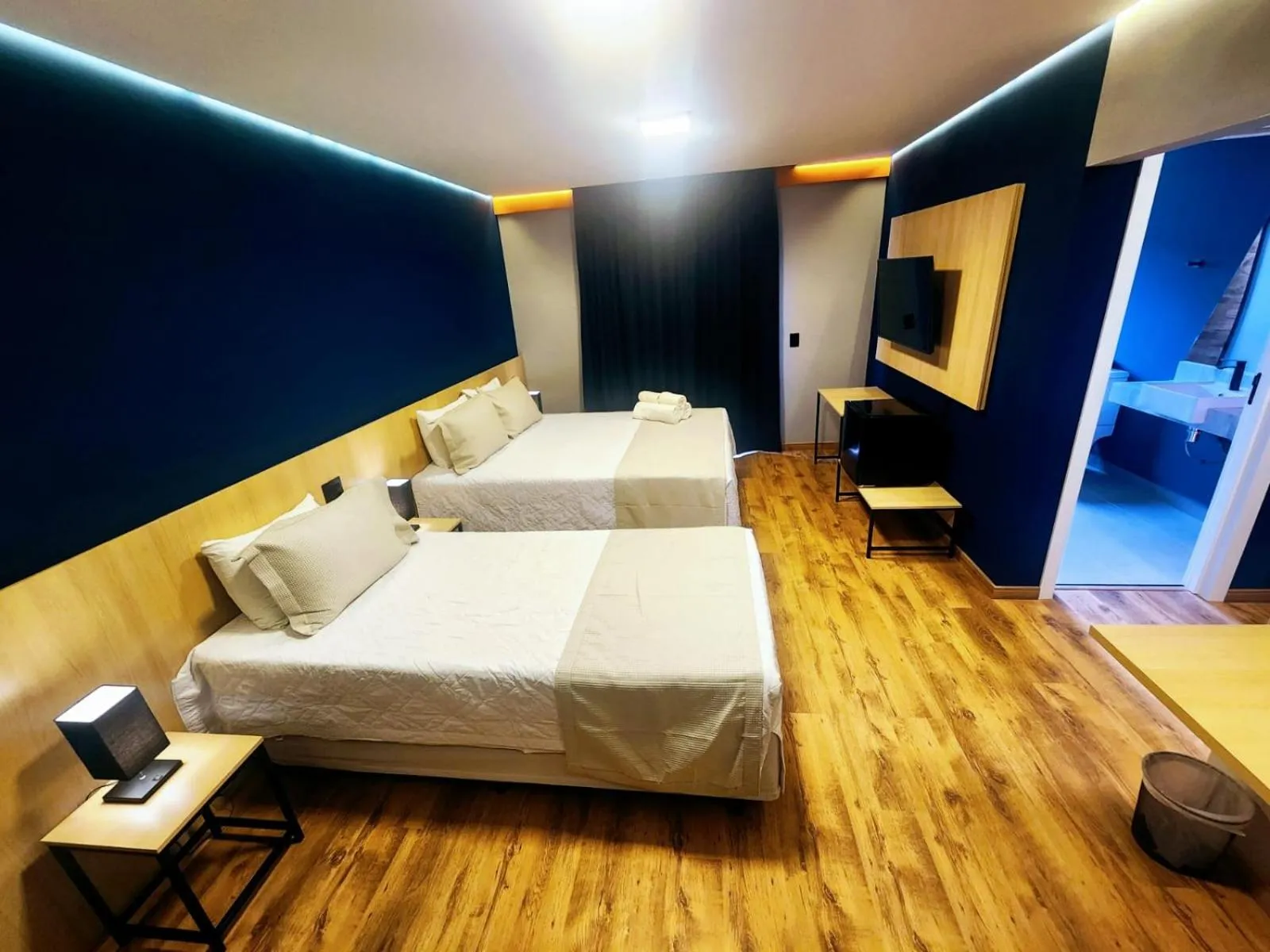 Bedroom, Bed in Minas Garden Hotel