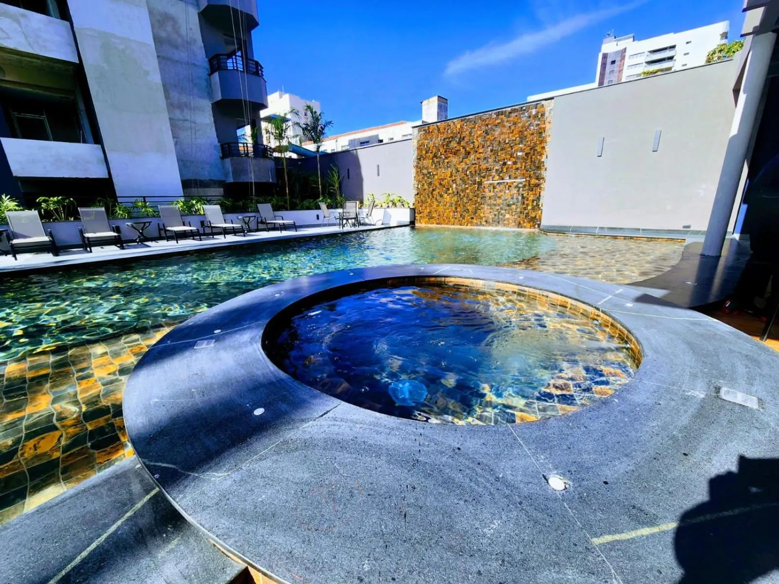 Swimming pool in Minas Garden Hotel