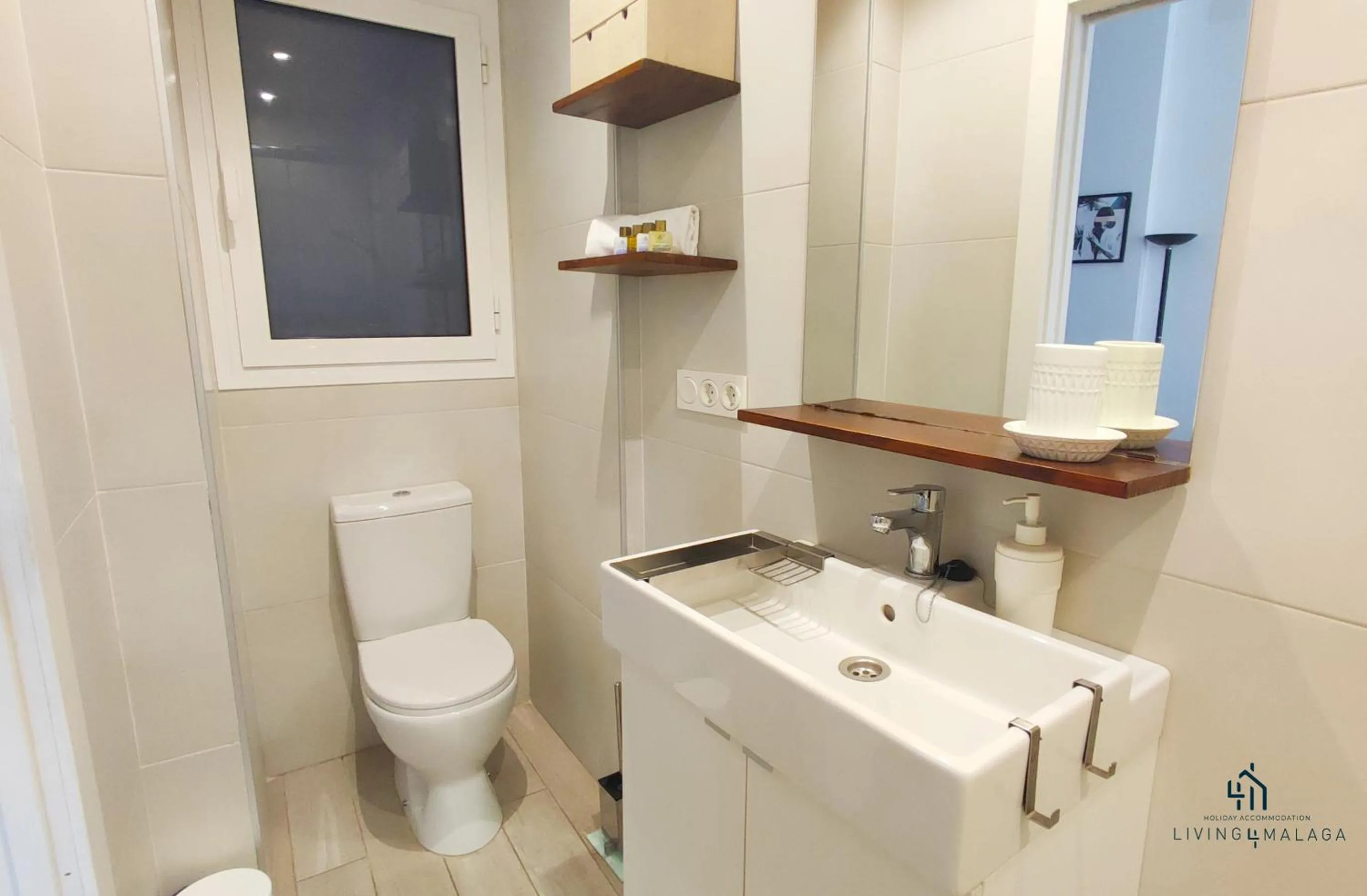 Bathroom in Living4Malaga Skyline Apartments