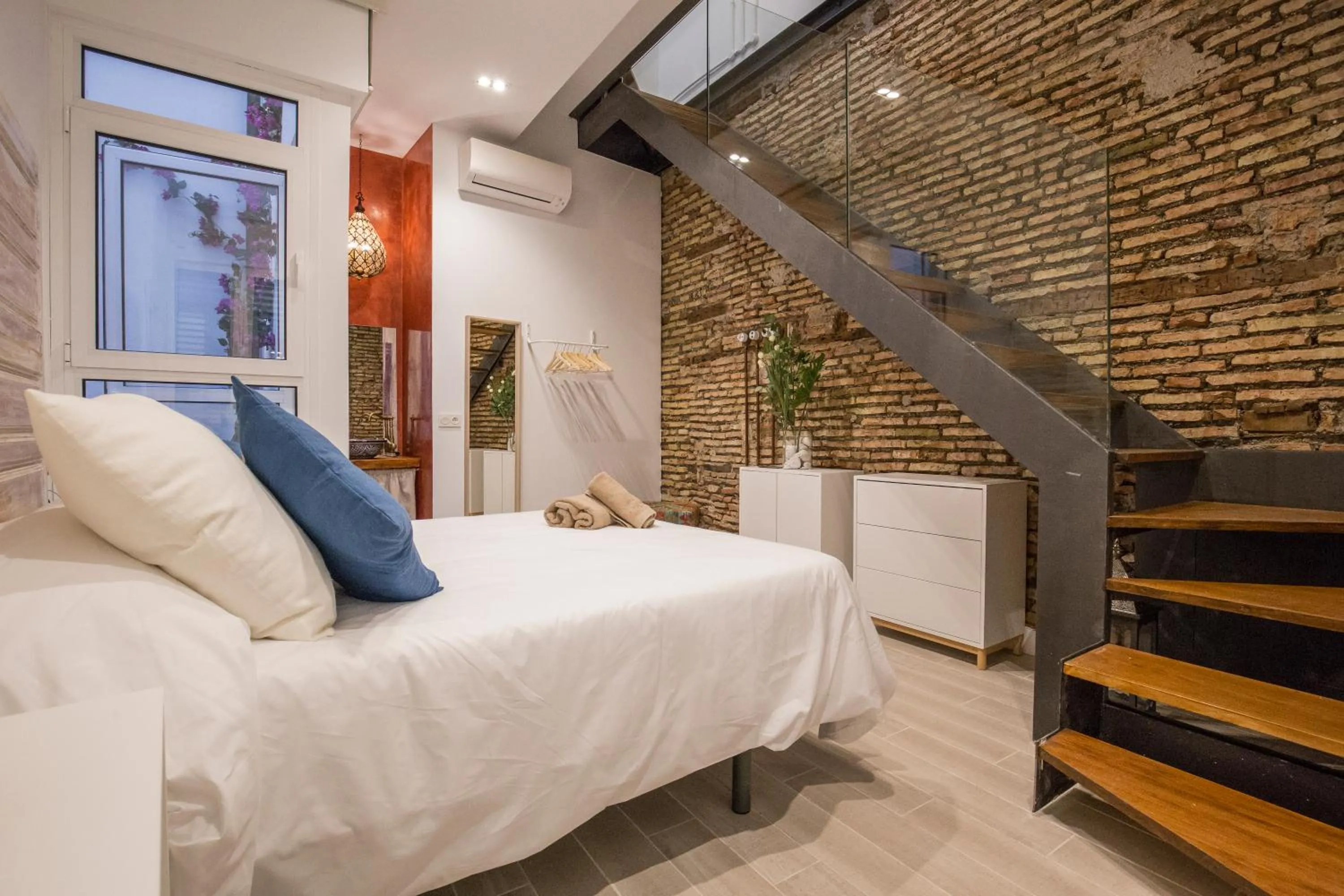 Bedroom, Bed in Living4Malaga Skyline Apartments