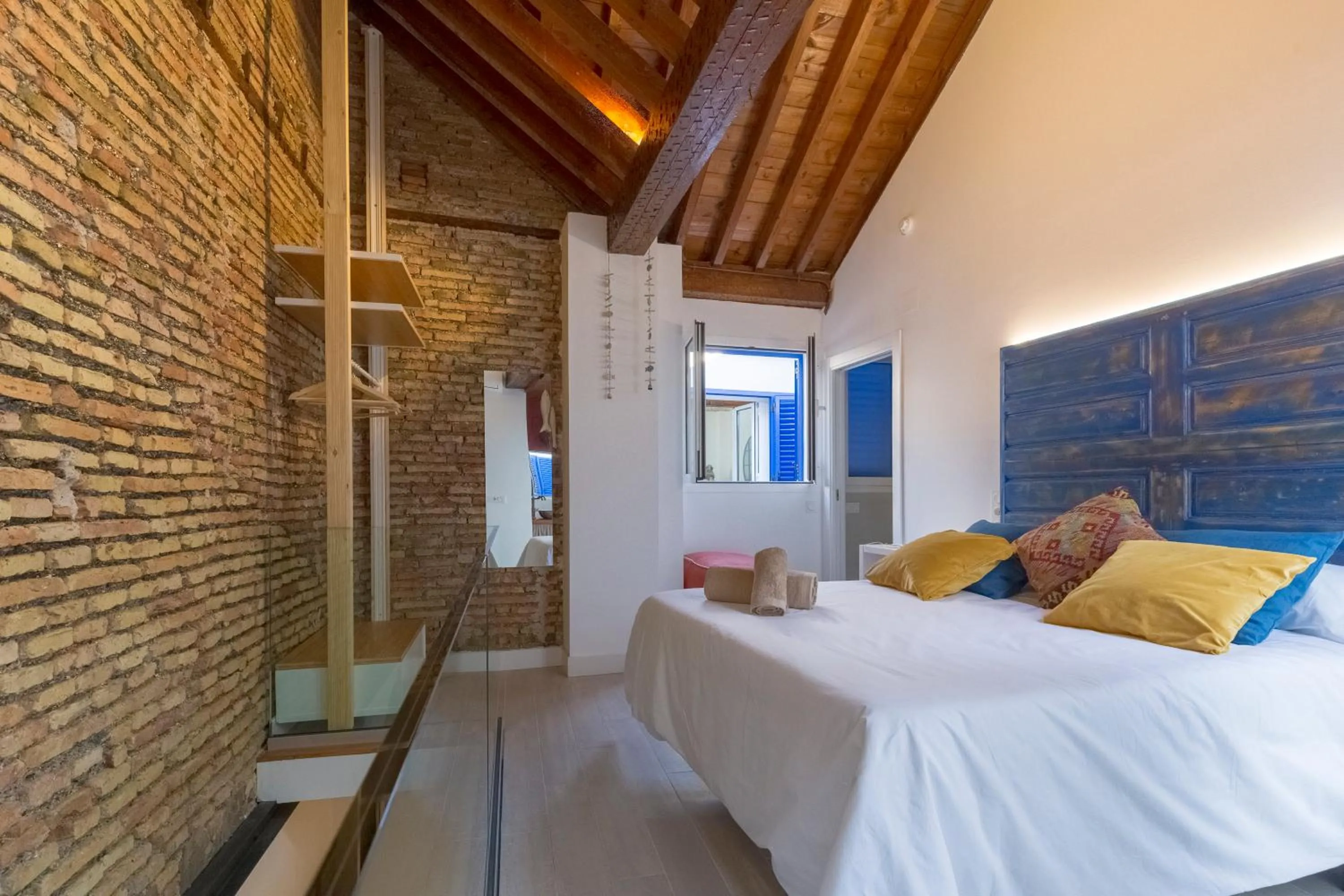 Bedroom, Bed in Living4Malaga Skyline Apartments