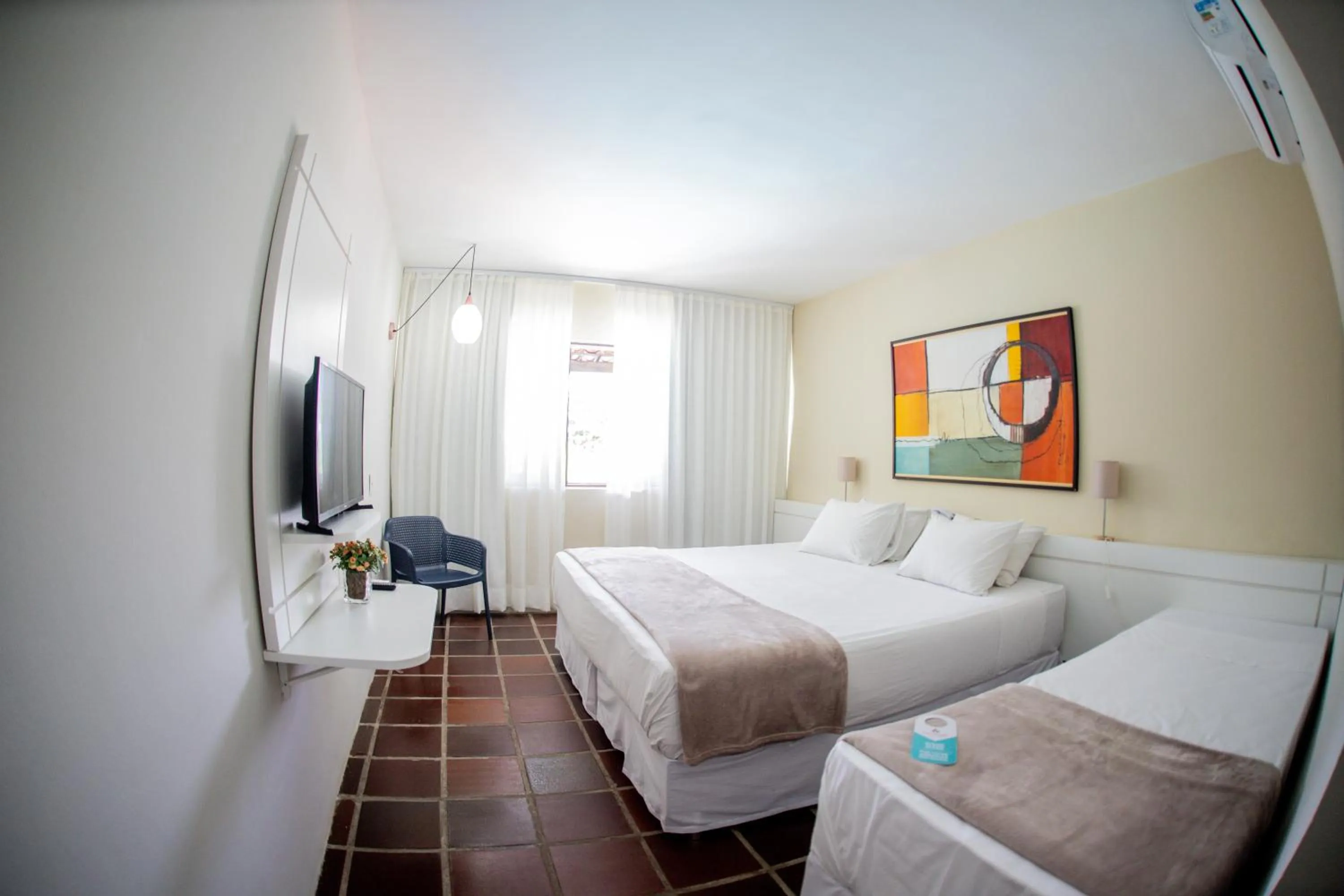 Bedroom, Bed in Orange Praia Hotel