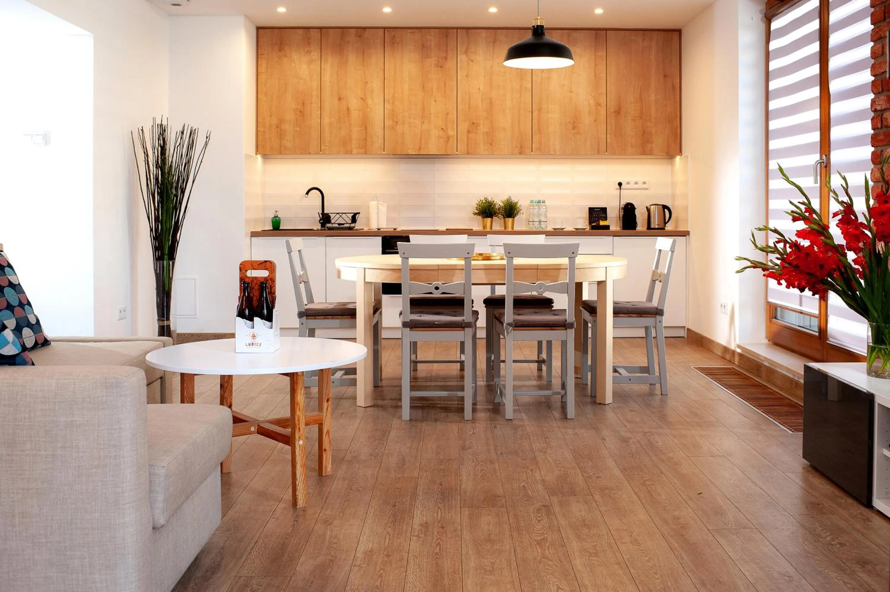 Coffee/tea facilities in Browar Lubicz Residence