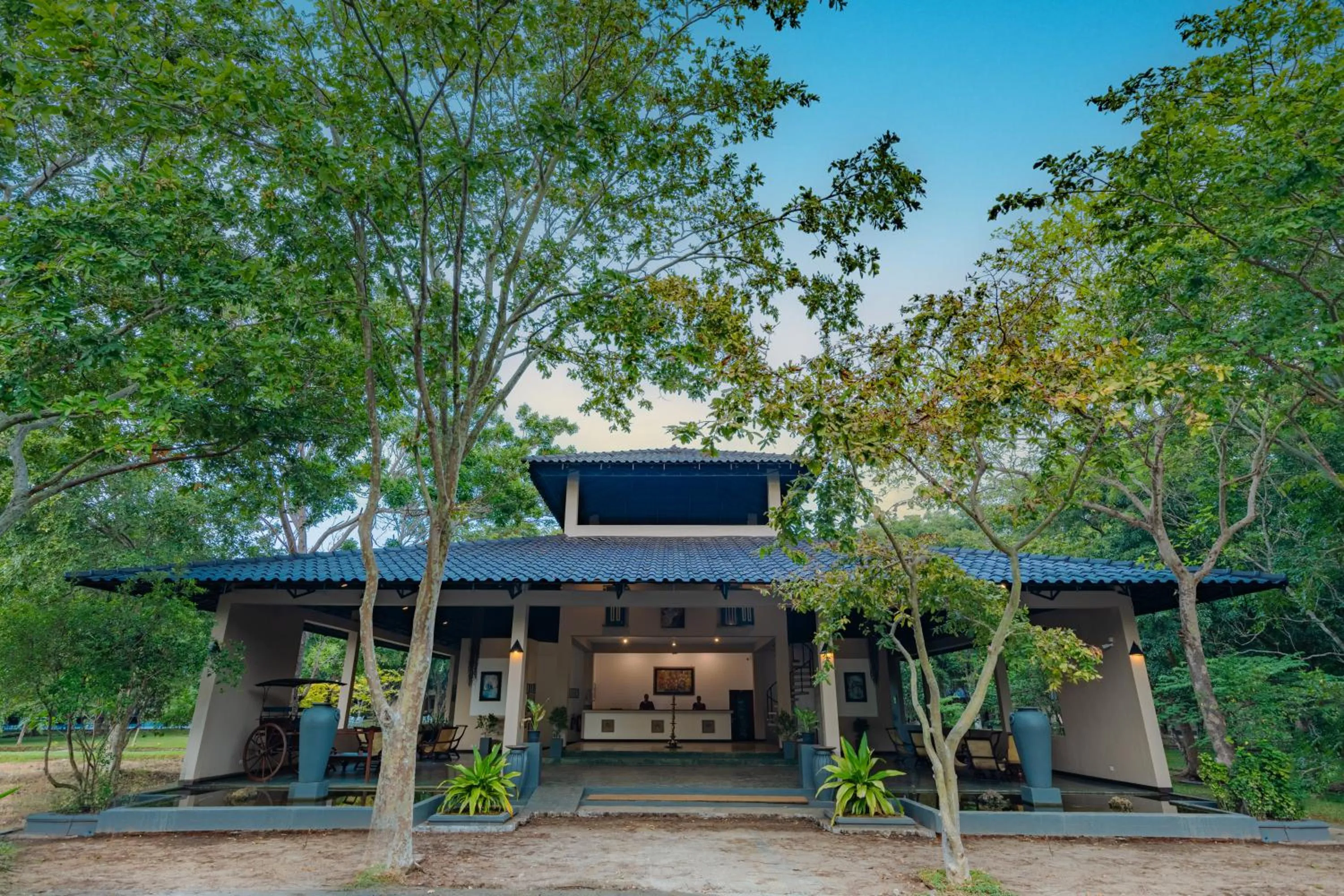 Property building in Kassapa Lions Rock