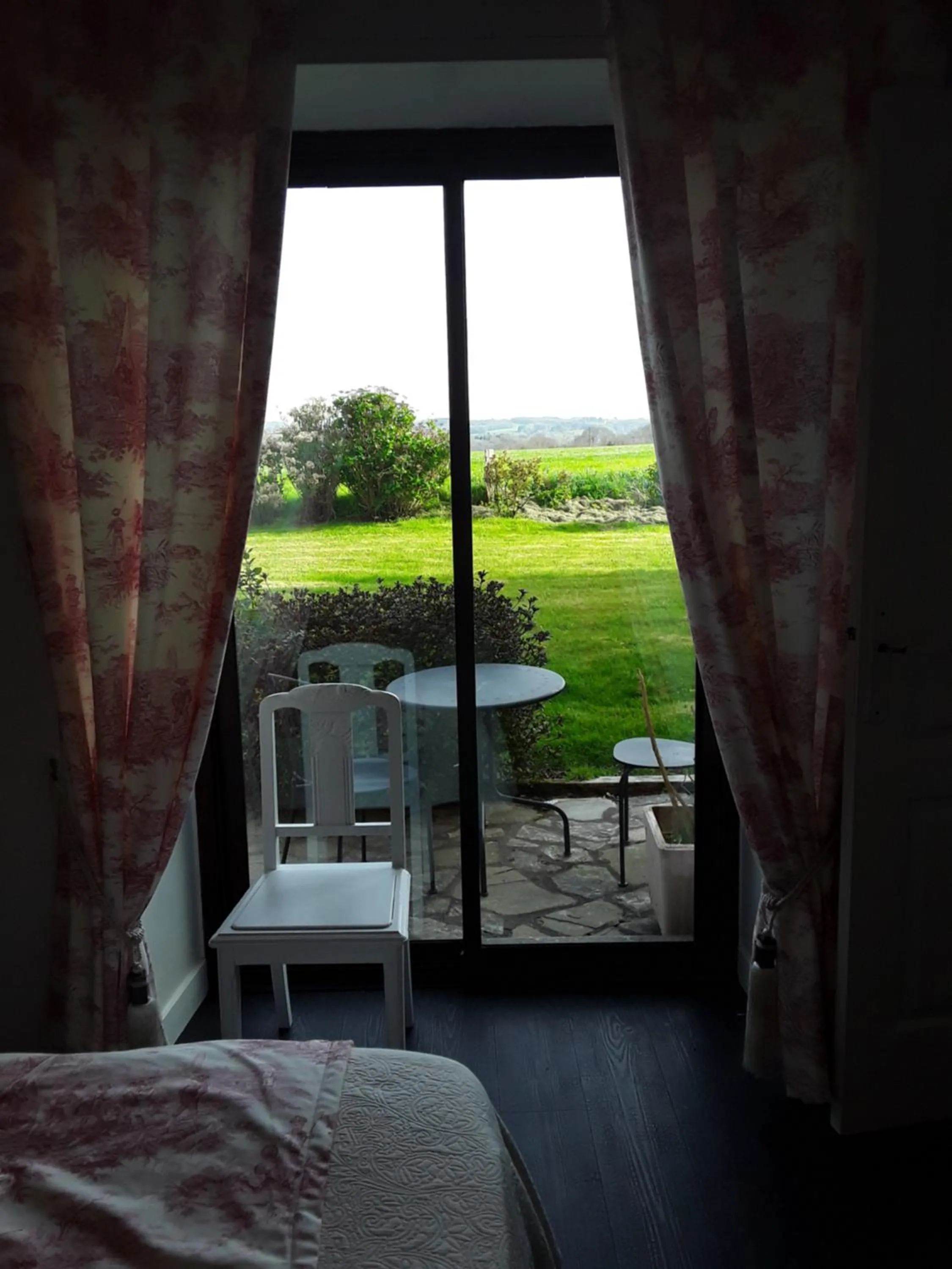Bedroom, Bed in Chez Herveline Le Fer - Chambres et table d'hôtes
