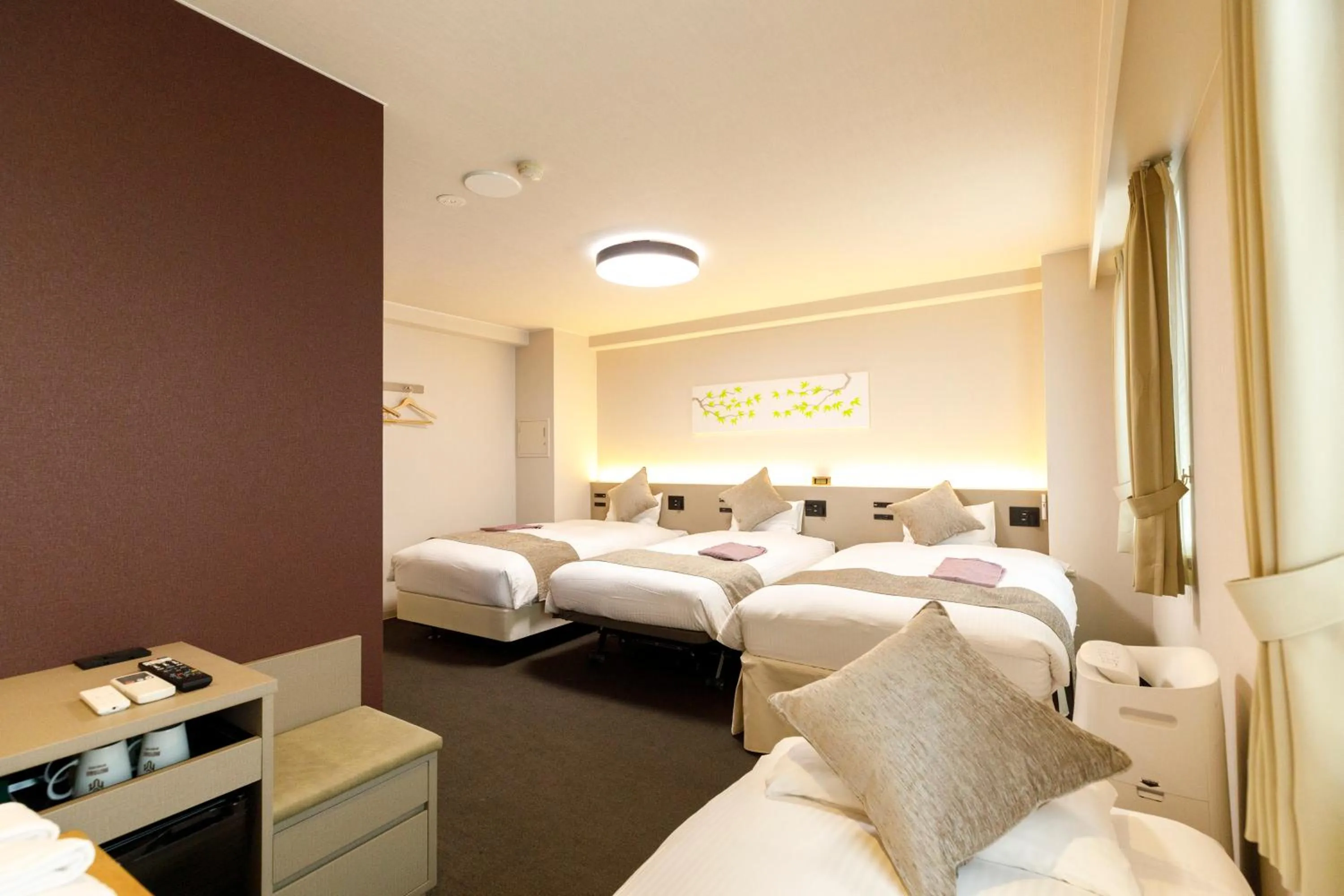 Bedroom, Bed in Inuyama Miyako Hotel