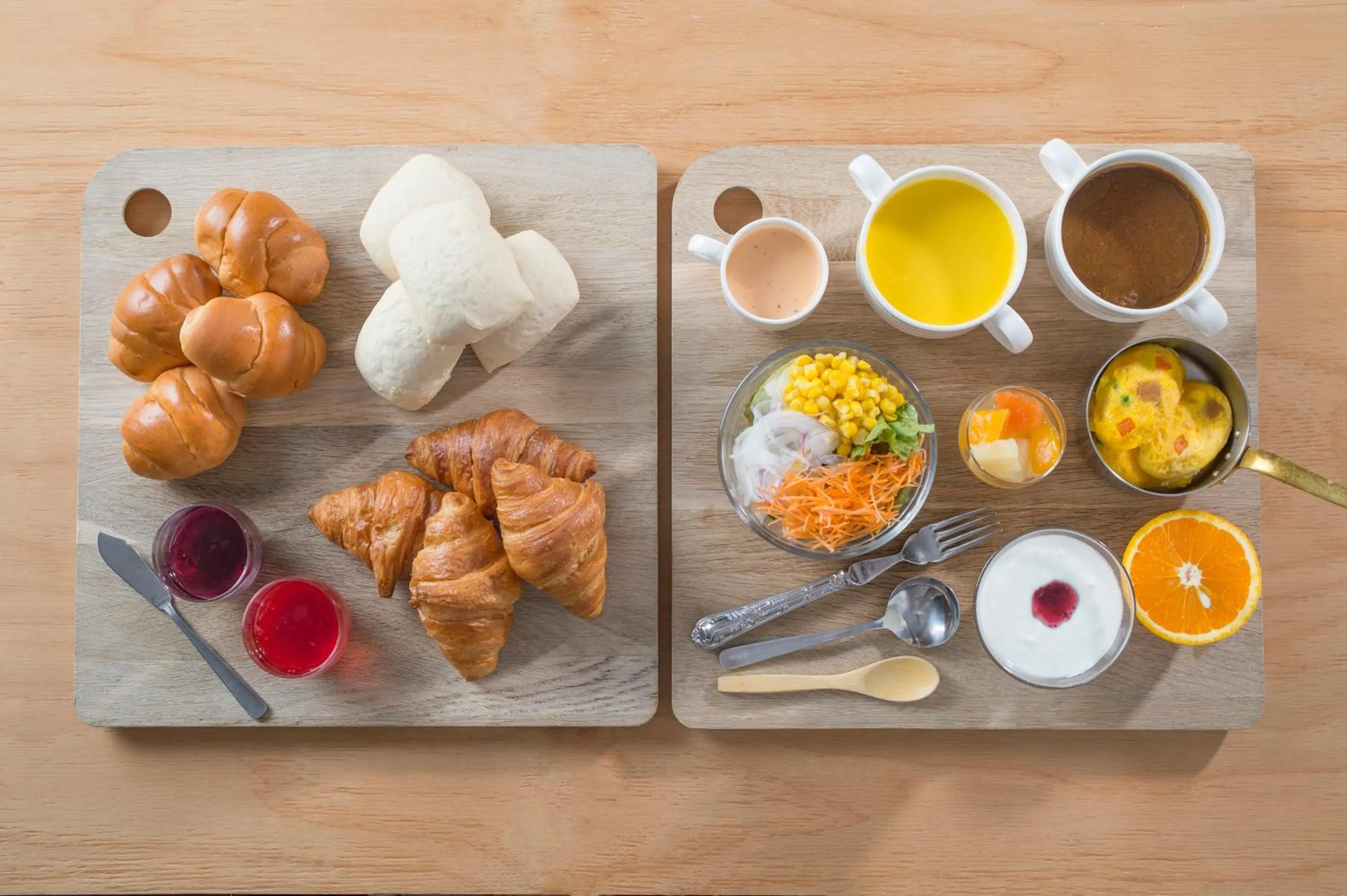 Breakfast in HOTEL MYSTAYS Shin Osaka Conference Center
