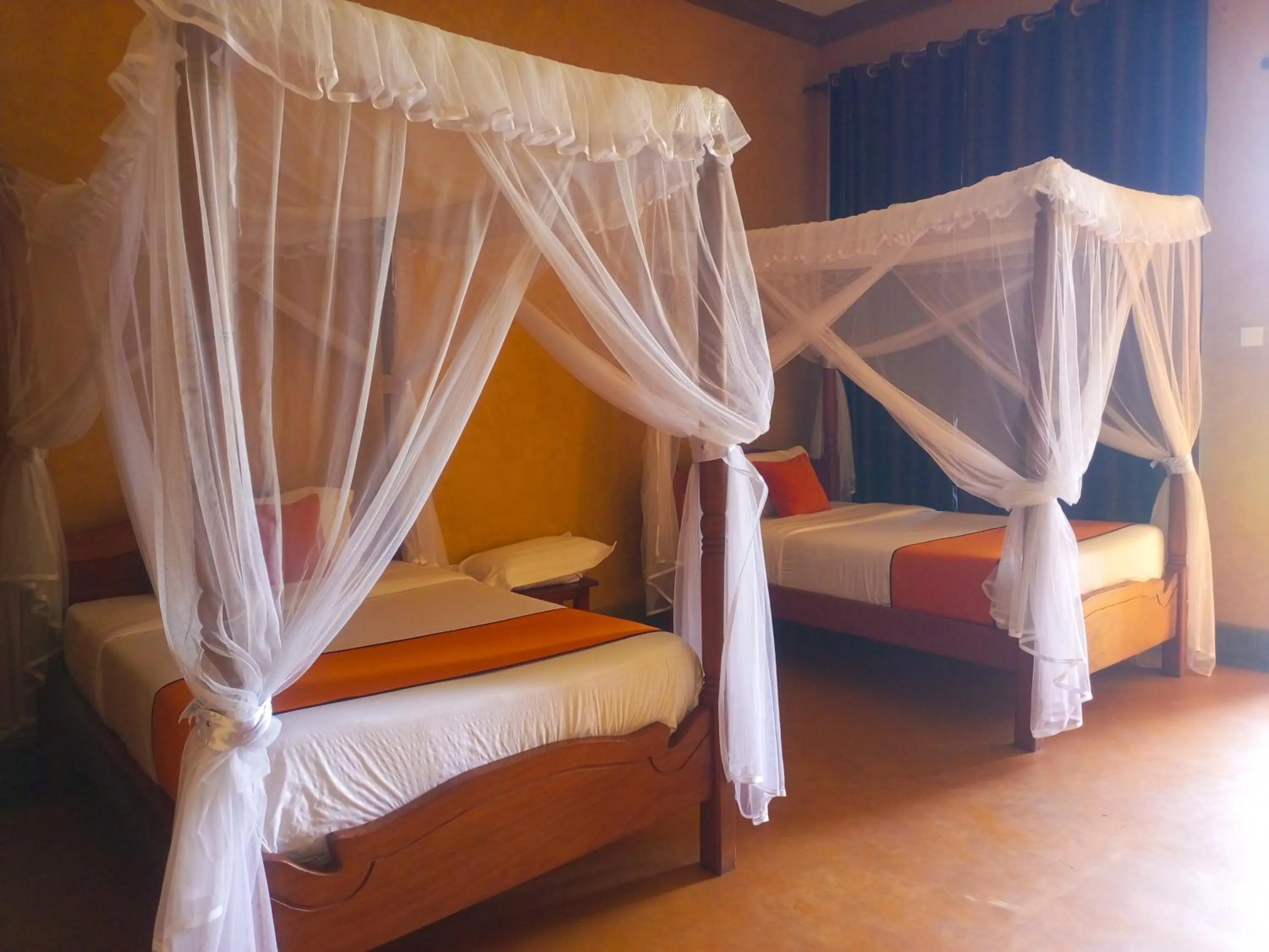 Bed in New Court View Hotel