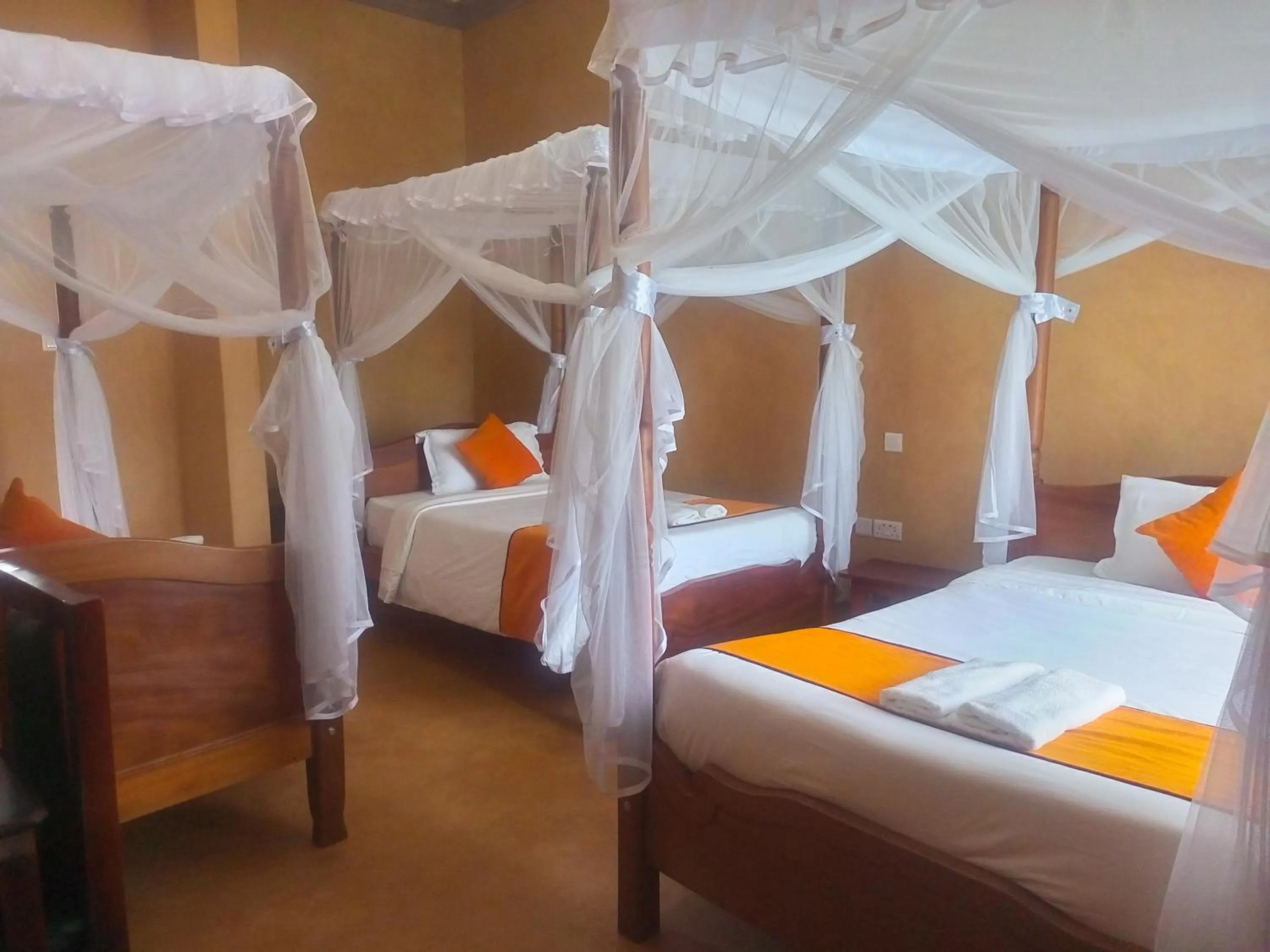 Bed in New Court View Hotel