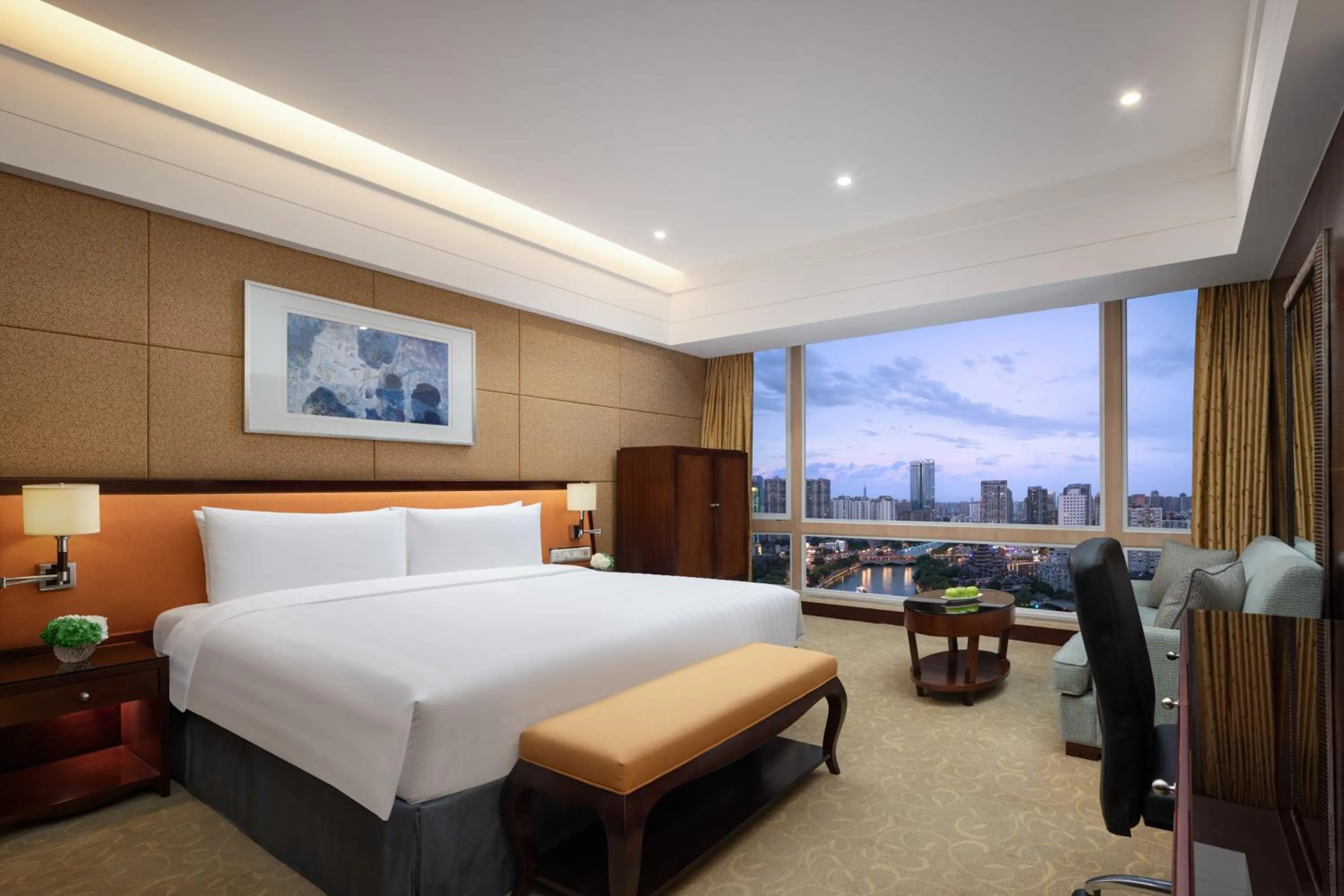 Bedroom, Bed in Shangri-La Chengdu