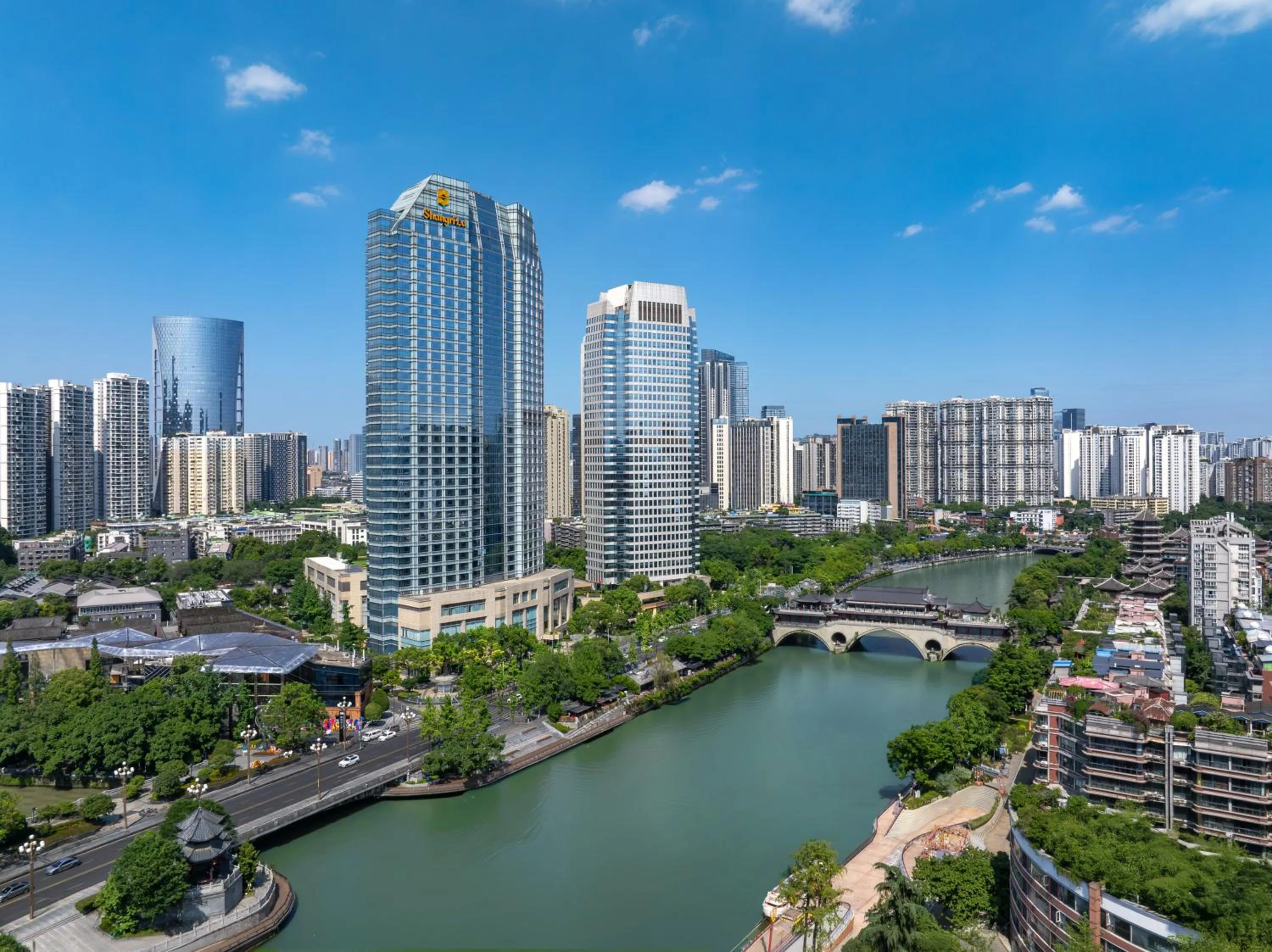 Property building in Shangri-La Chengdu