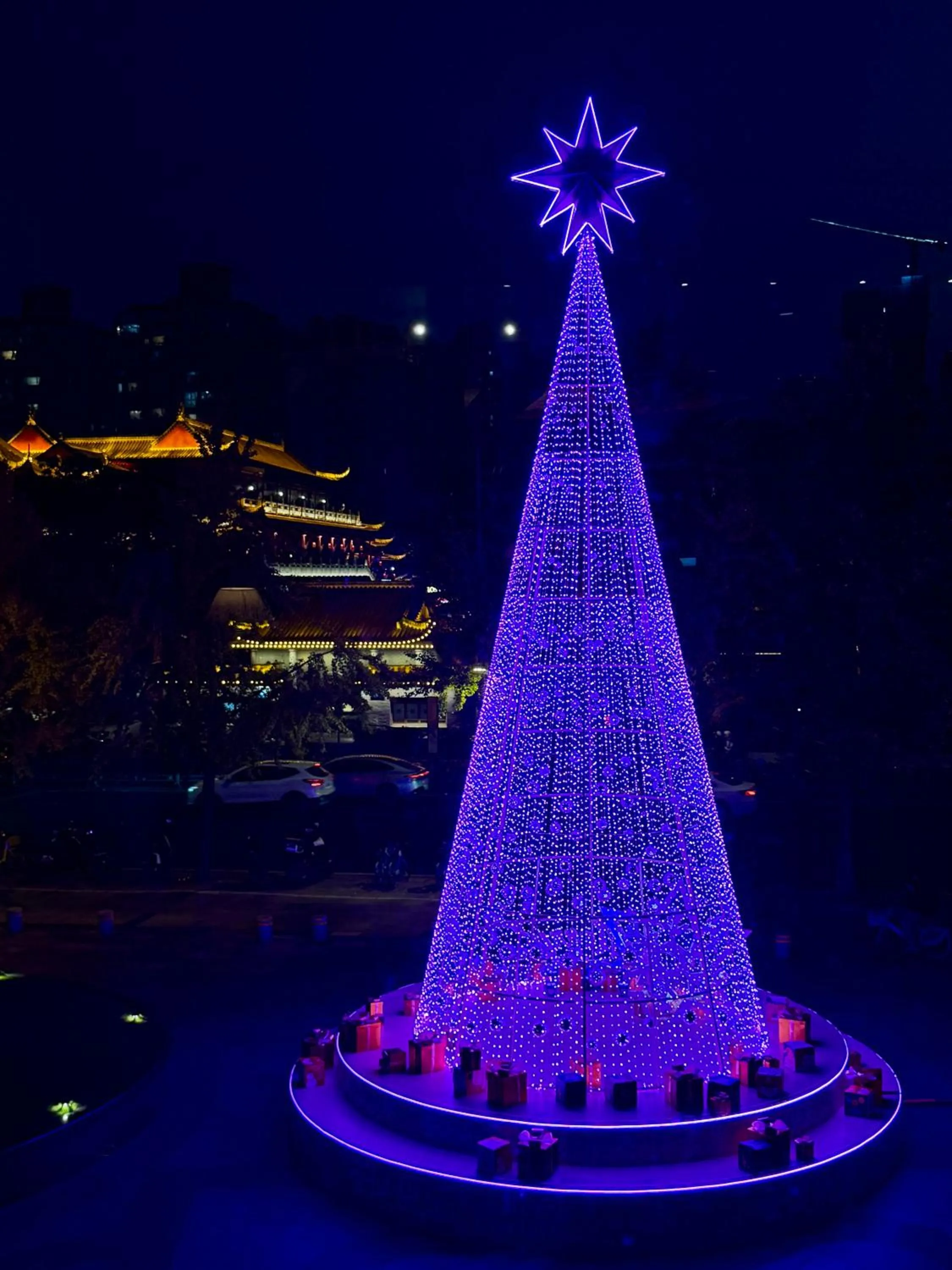 Property building in Shangri-La Chengdu