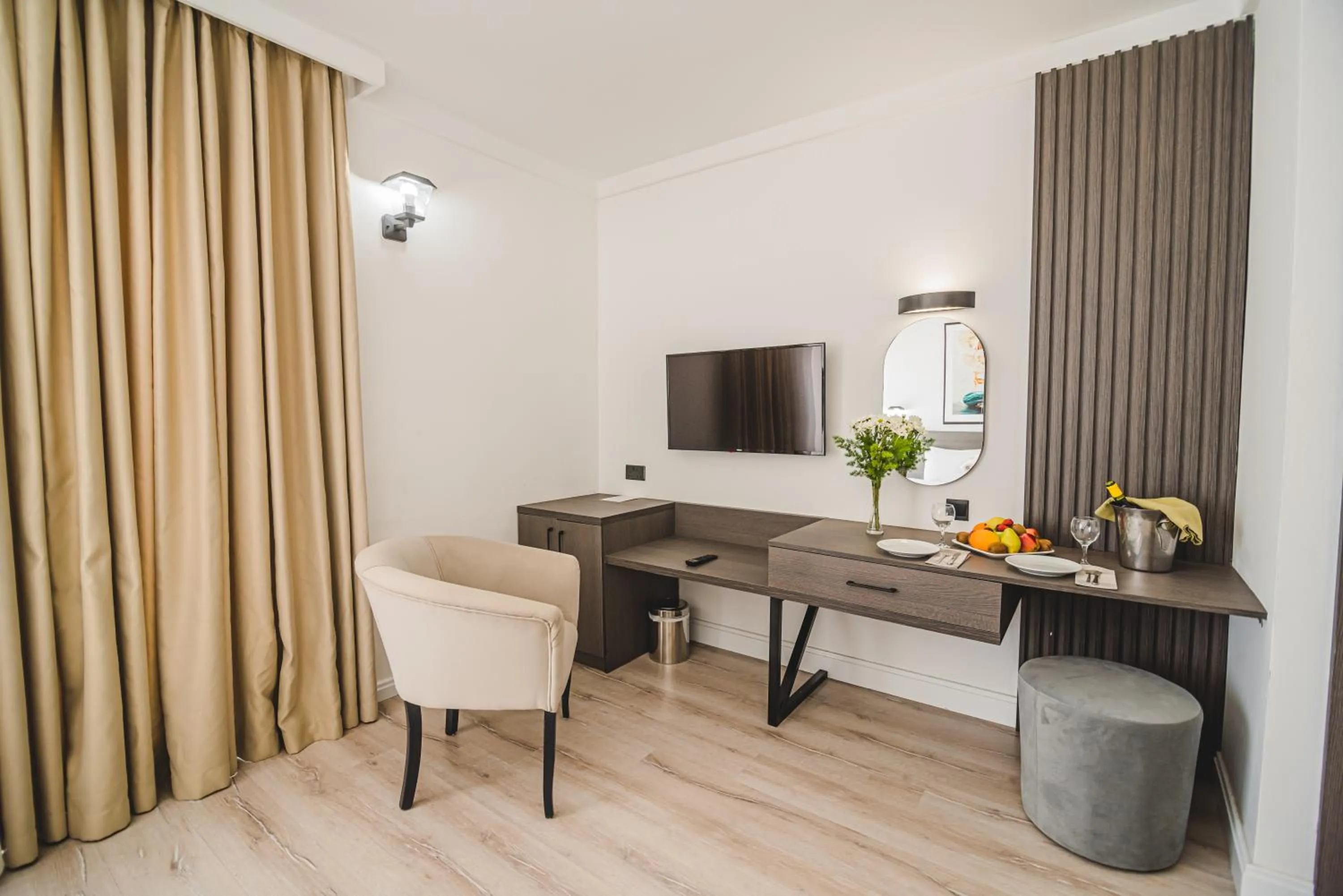 UPTOWN Büyük Anadolu Girne Hotel