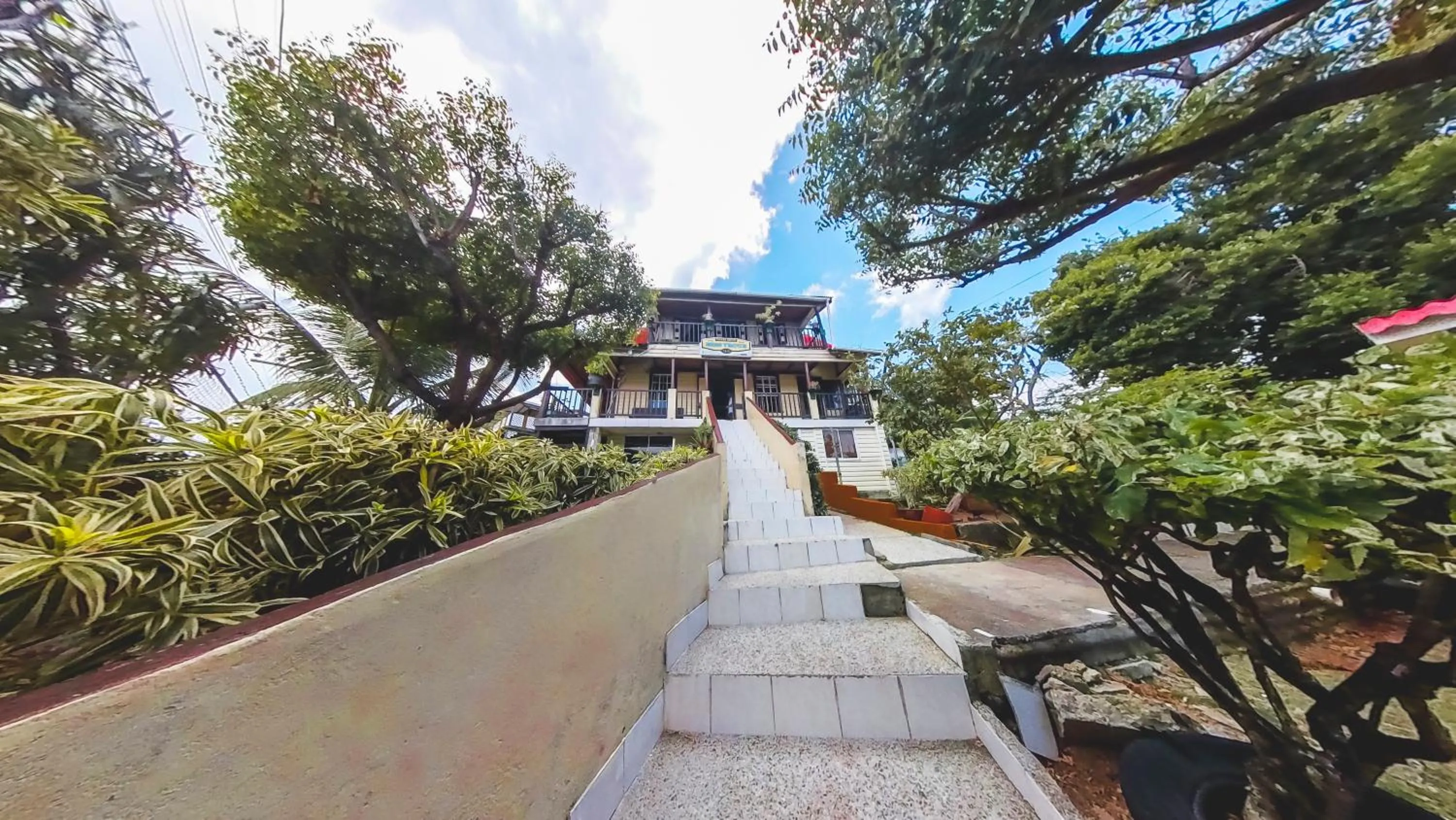 Posada Nativa Miss Trinie