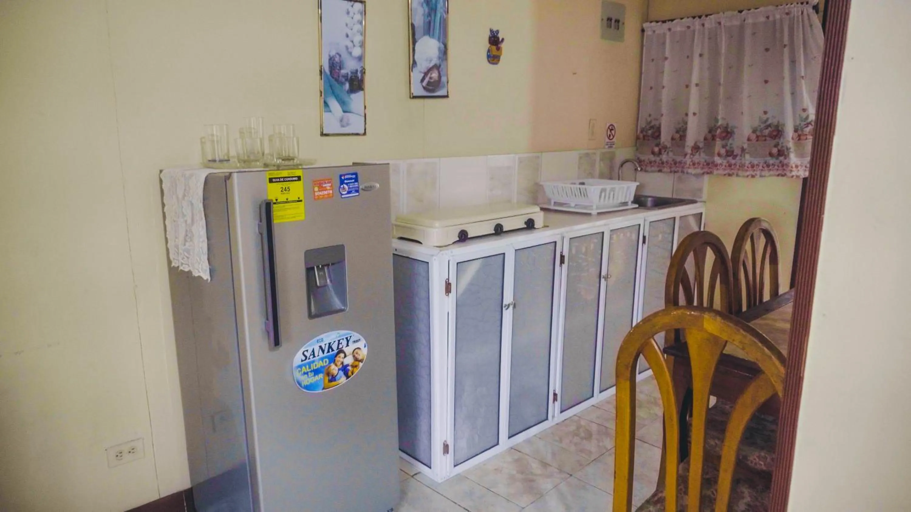 Kitchen or kitchenette in Posada Nativa Miss Trinie