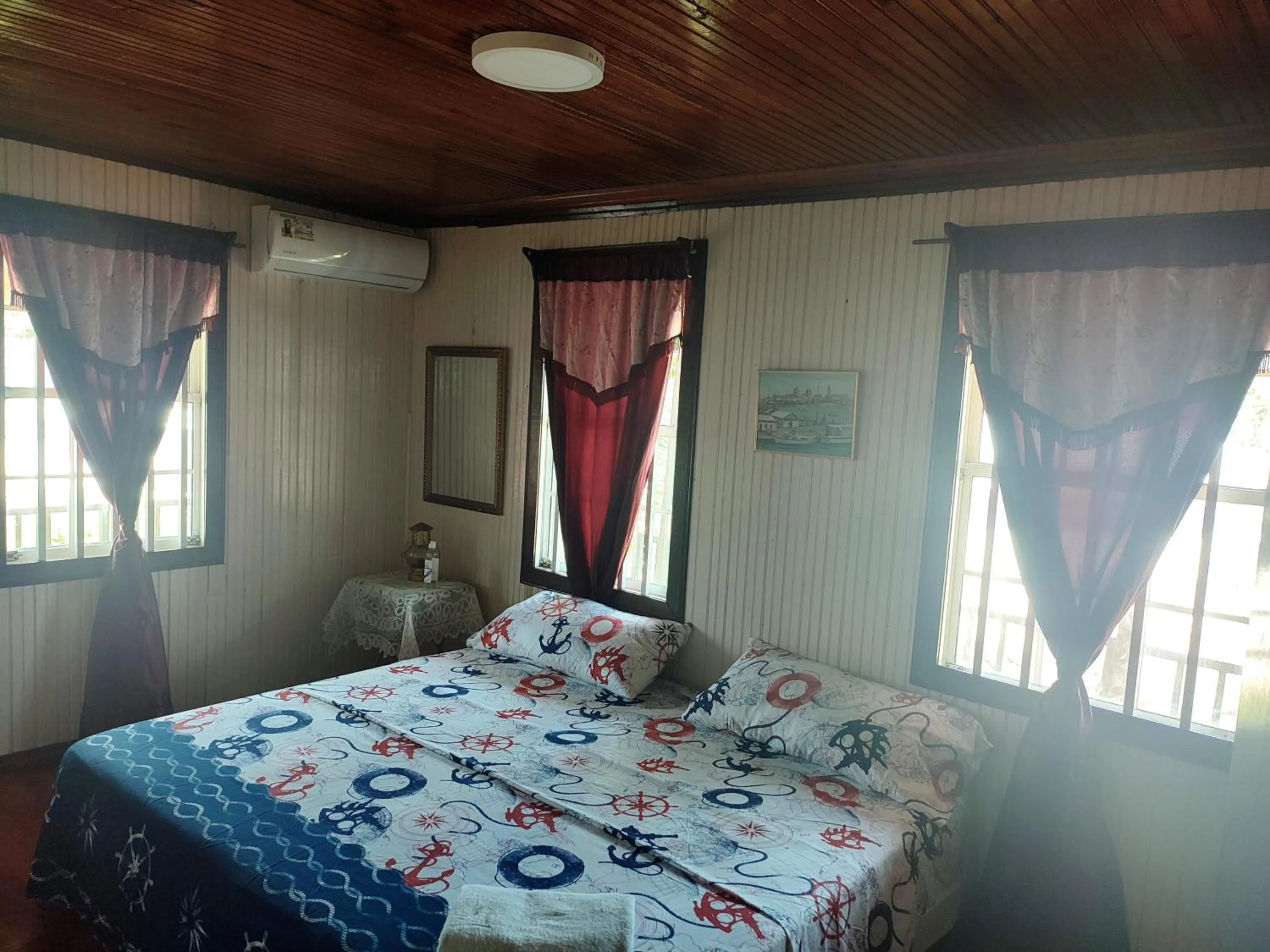 Bedroom, Bed in Posada Nativa Miss Trinie