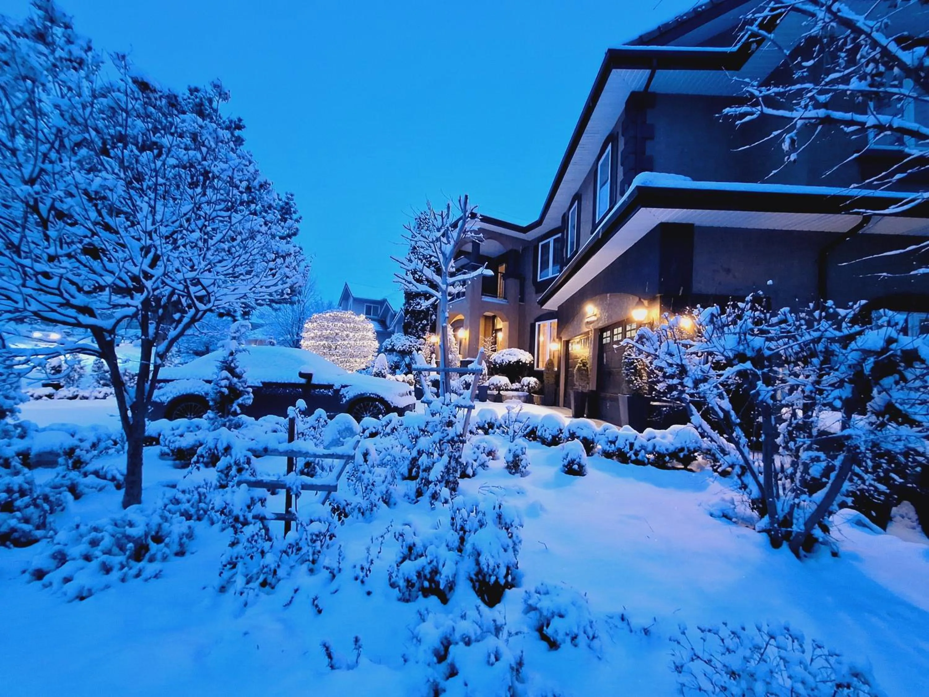 Property building in Villa Bellissimo FranTalia - Néo-Classical Résidence & Galleriséum