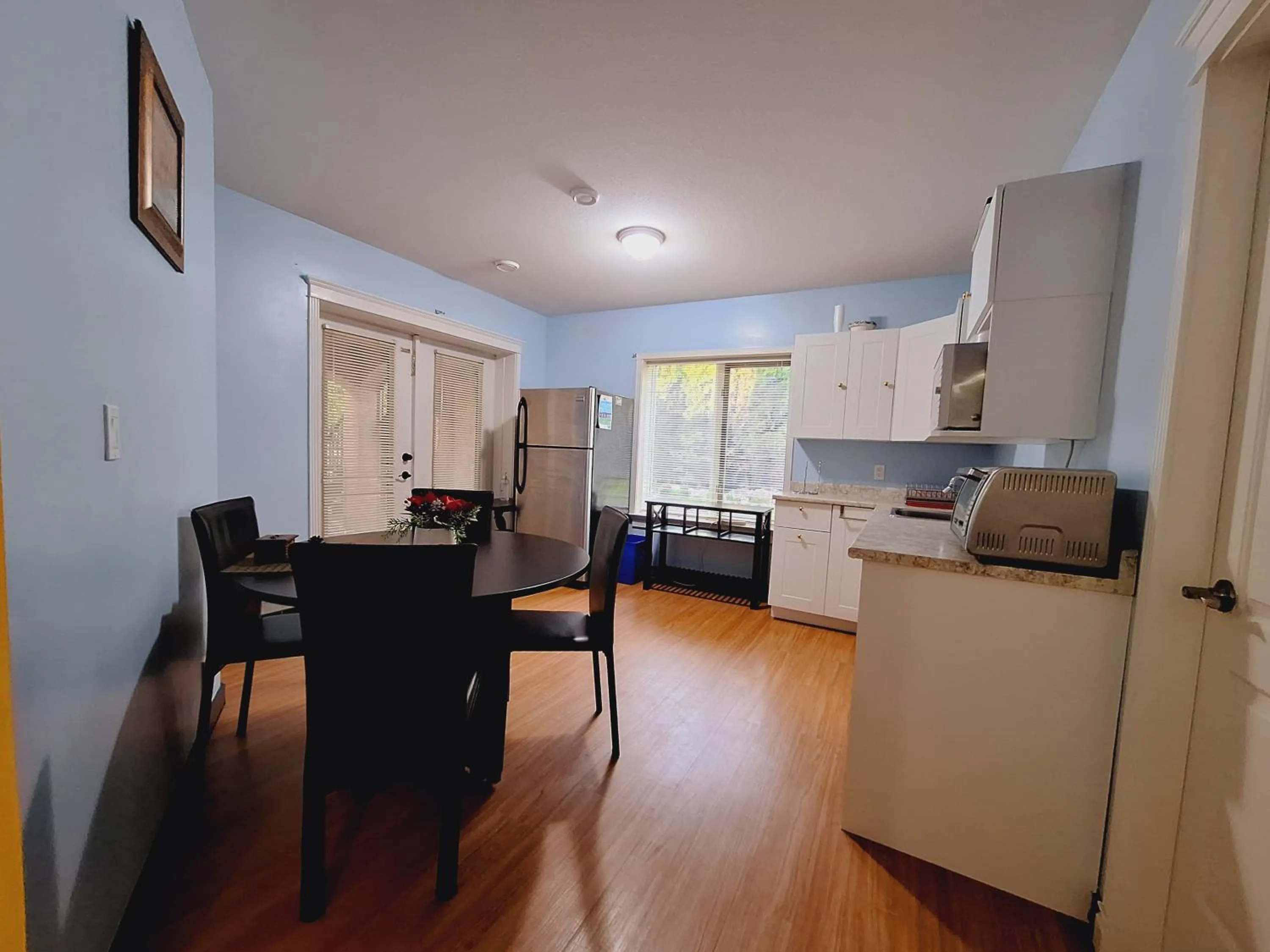 Kitchen or kitchenette in Villa Bellissimo FranTalia - Néo-Classical Résidence & Galleriséum
