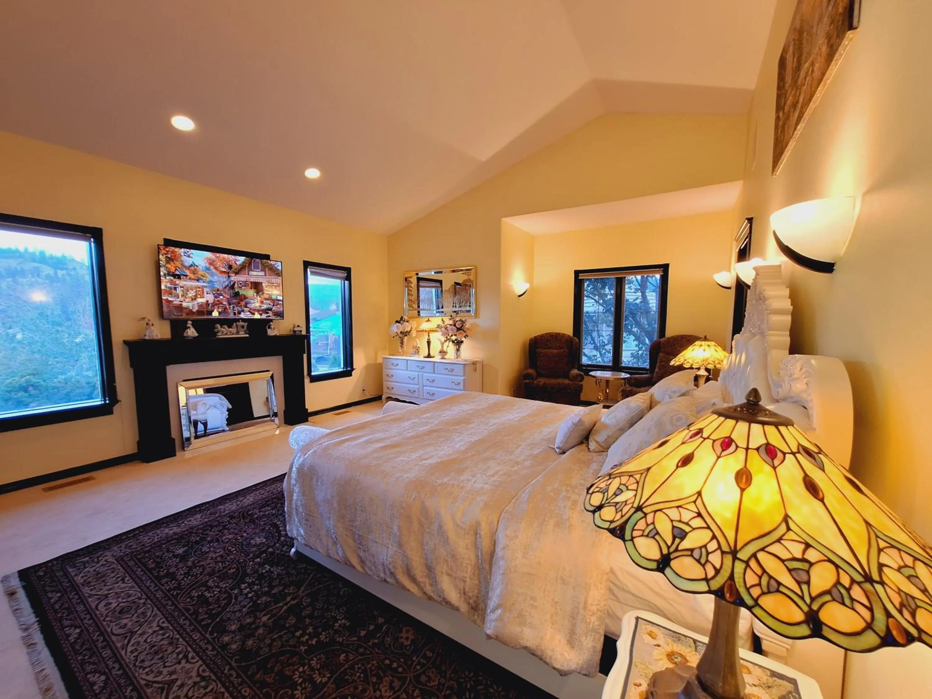 Bed in Villa Bellissimo FranTalia - Néo-Classical Résidence & Galleriséum