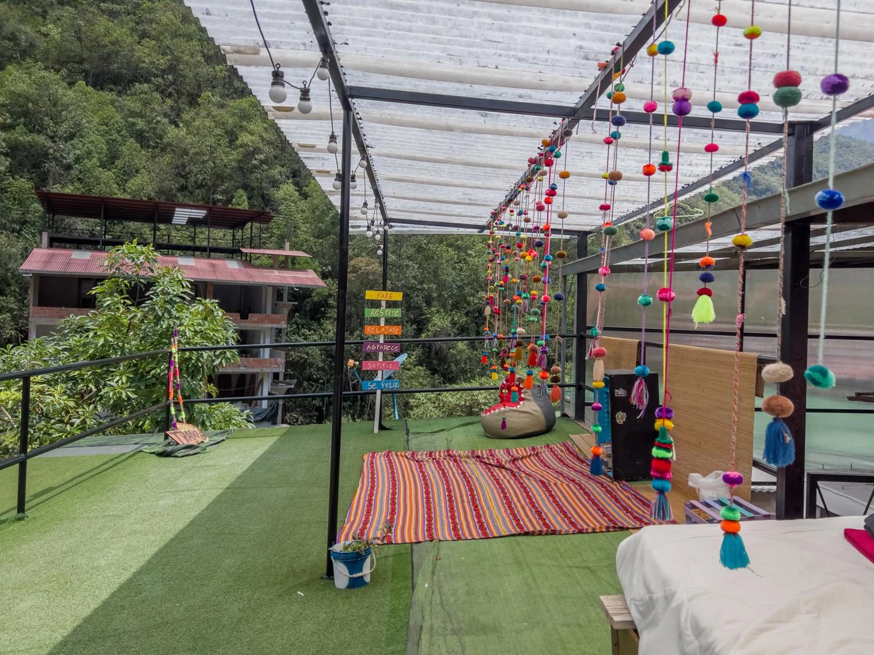 Garden view in Supertramp Hostel Machupicchu