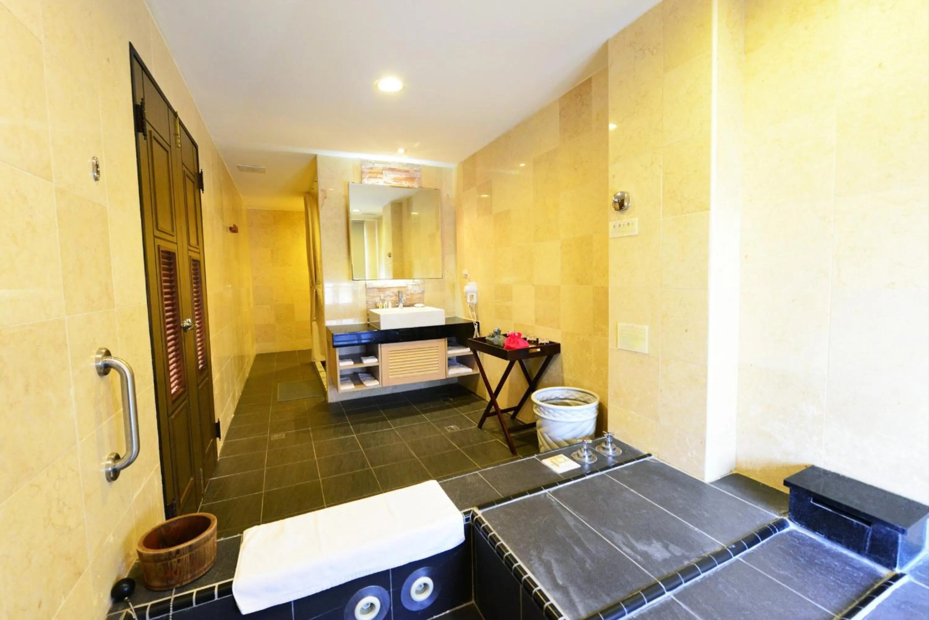 Bathroom in Papago International Resort