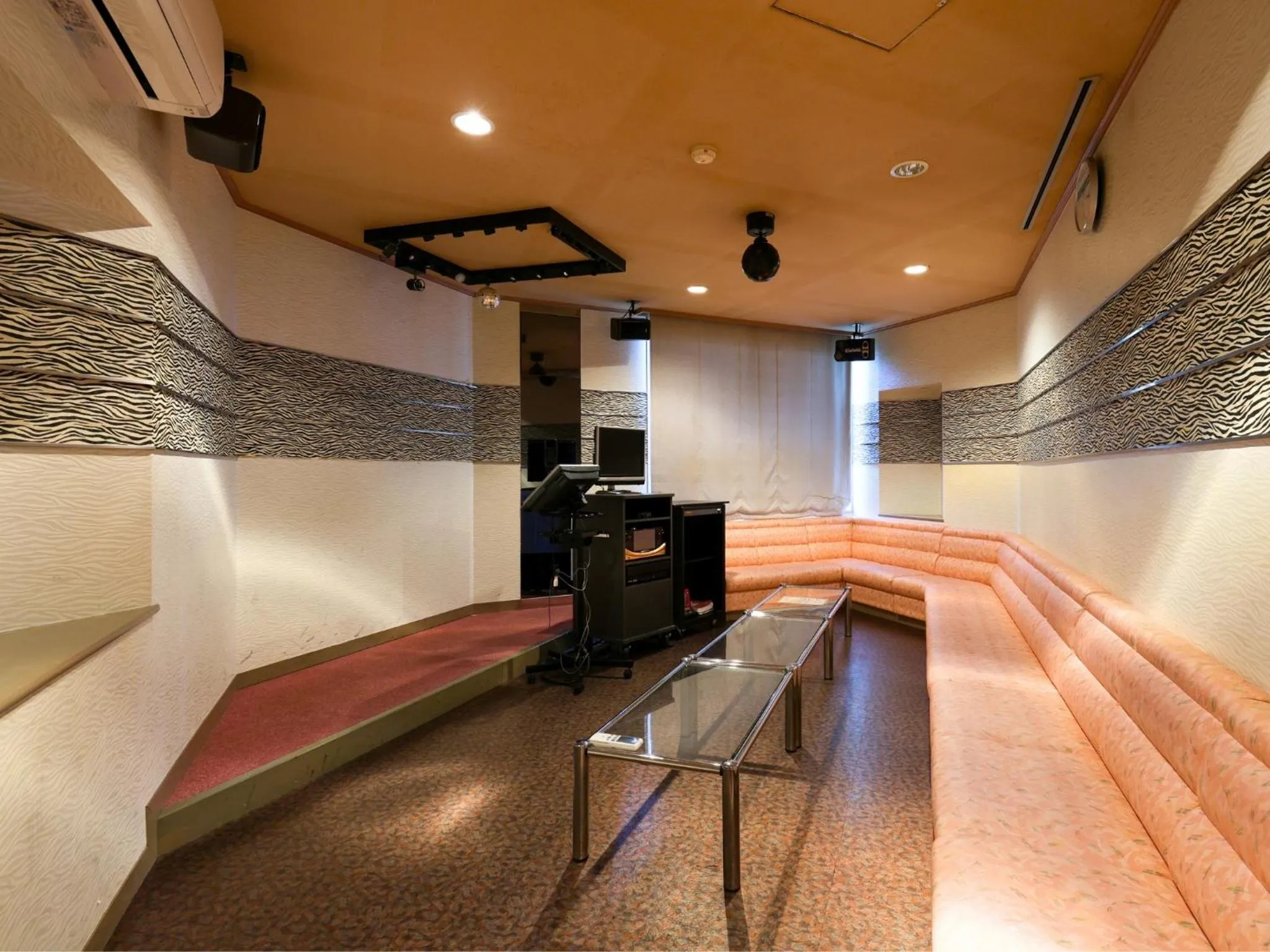 Entertainment, Bed in Ikoi no mura Notohanto