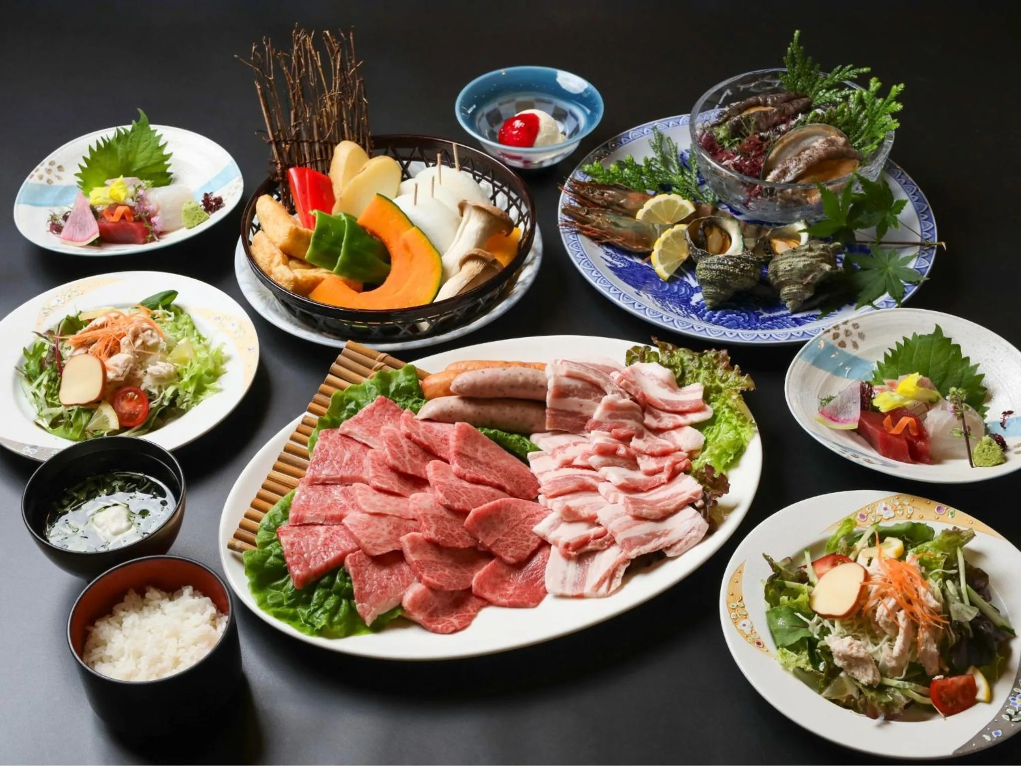 Food and drinks in Ikoi no mura Notohanto