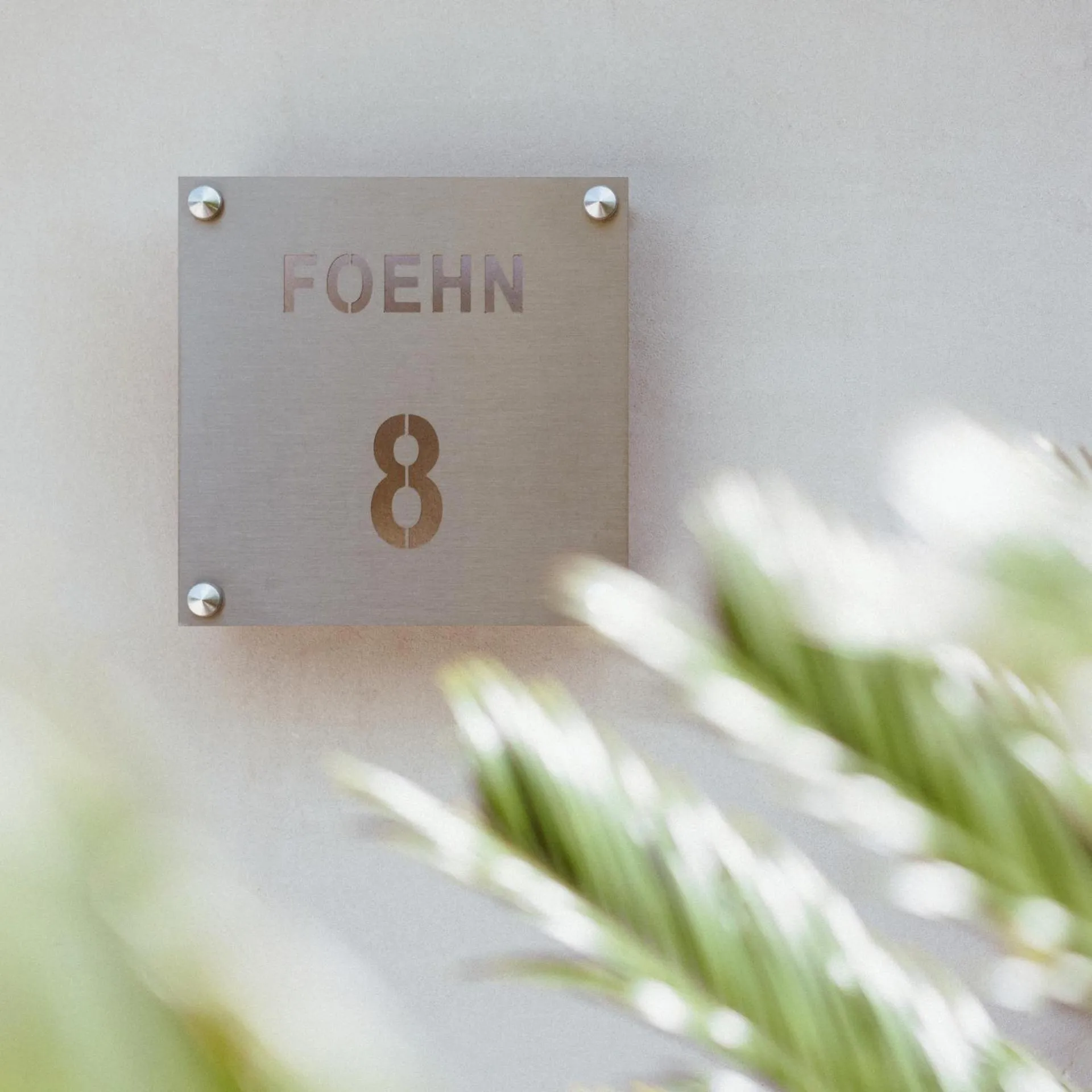 Logo/Certificate/Sign in Le Pre de la Mer