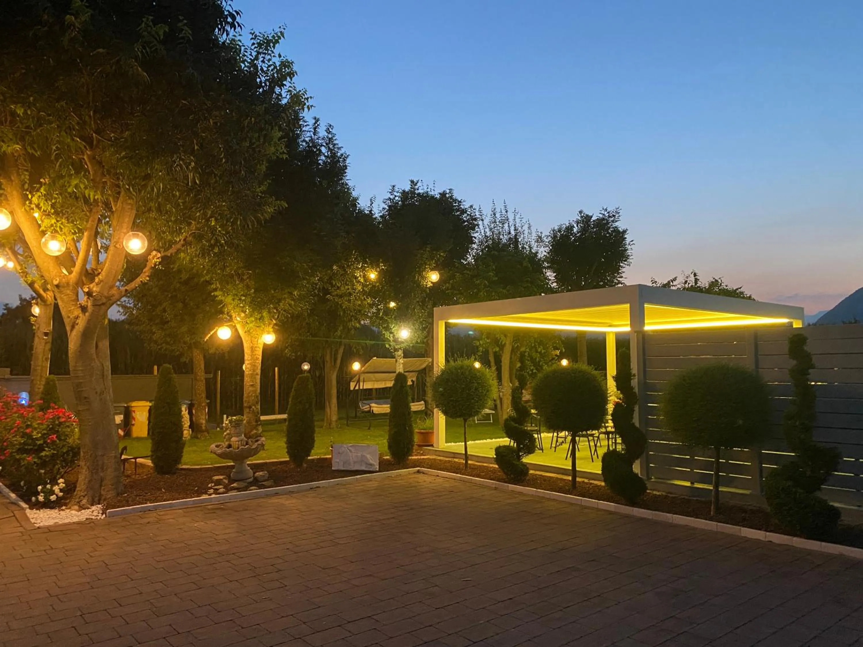 Night in Le Fate Corbezzole