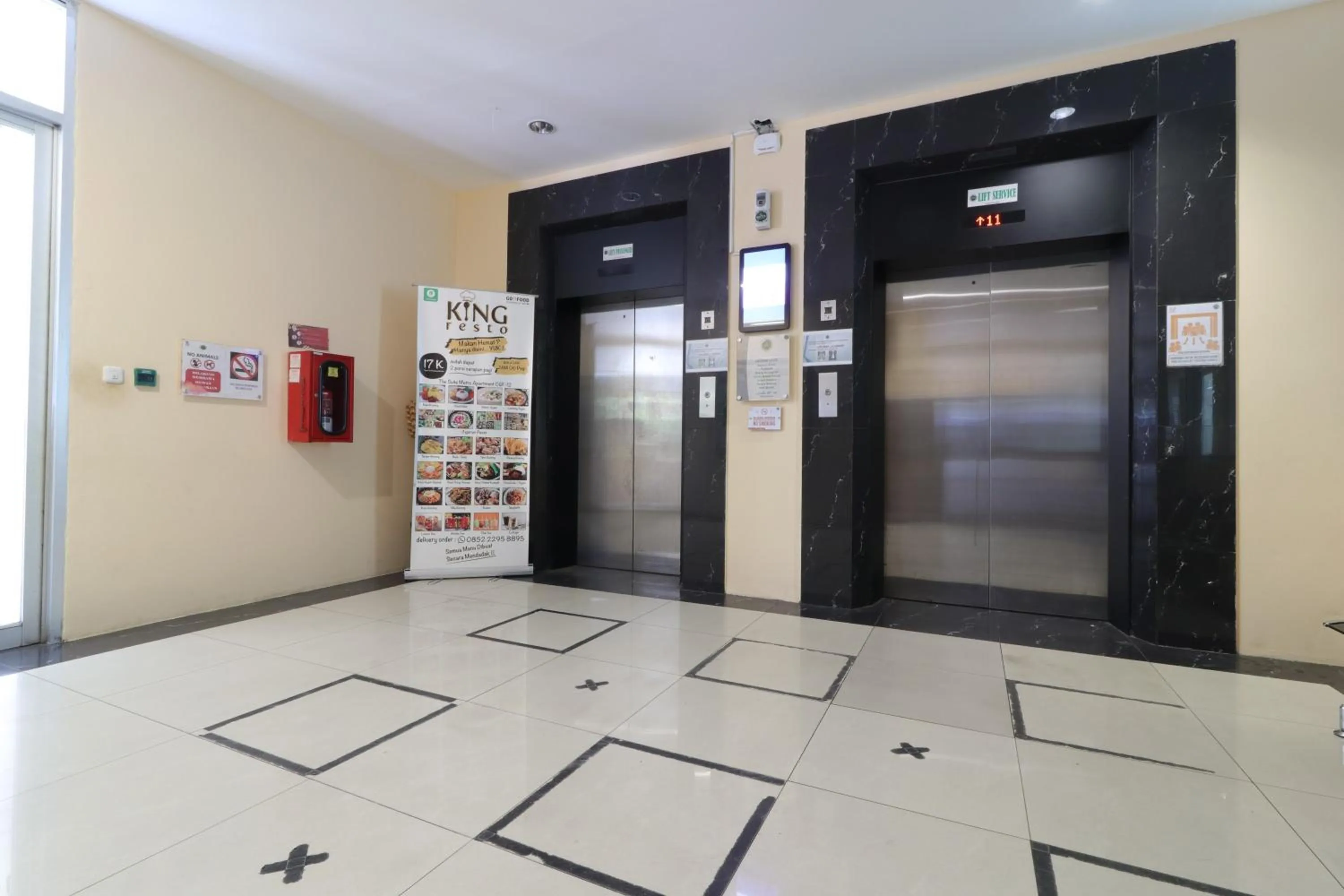 Other in The Suite Metro Apartment by King Official