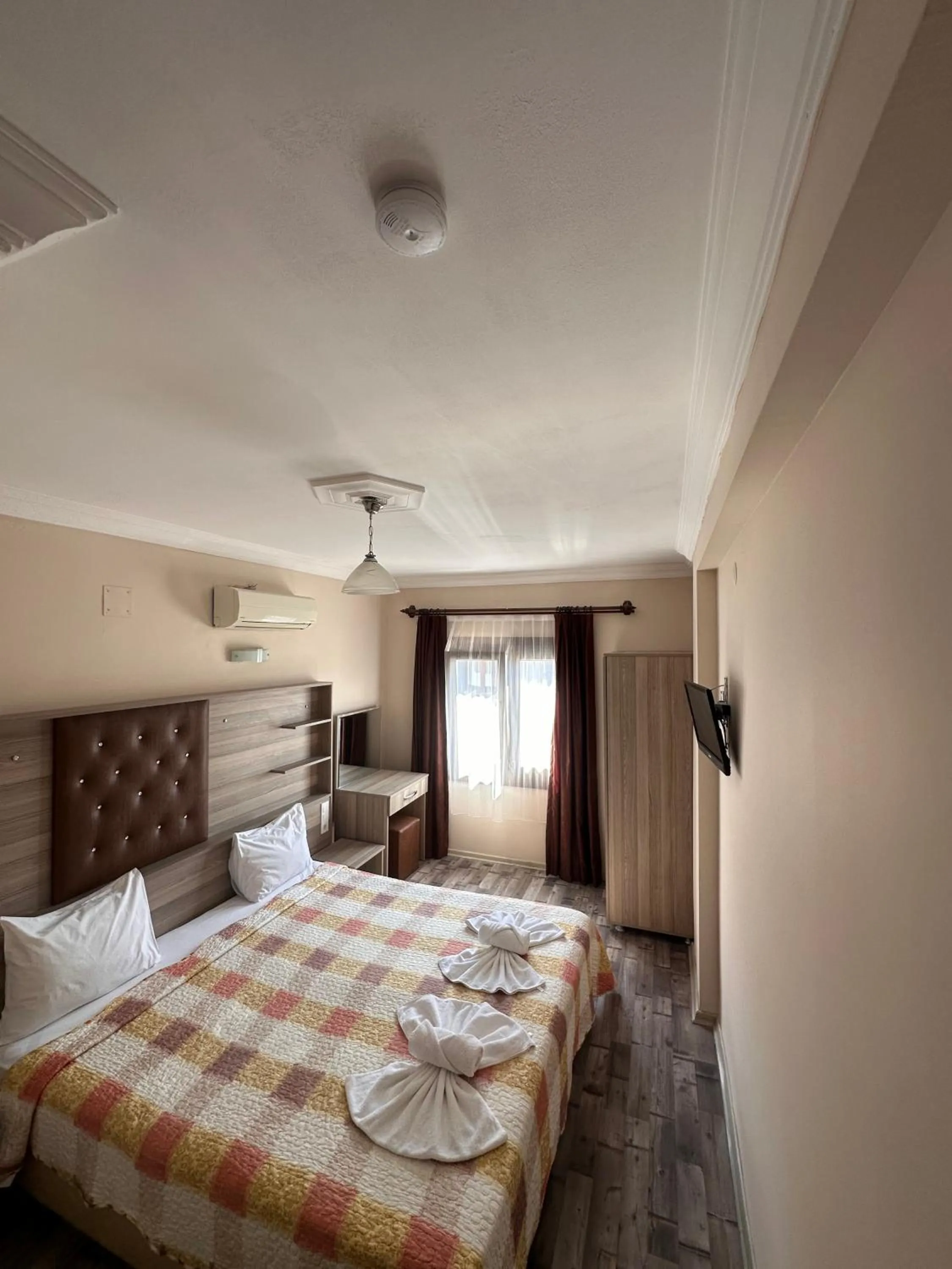 Photo of the whole room, Bed in Akay Hotel