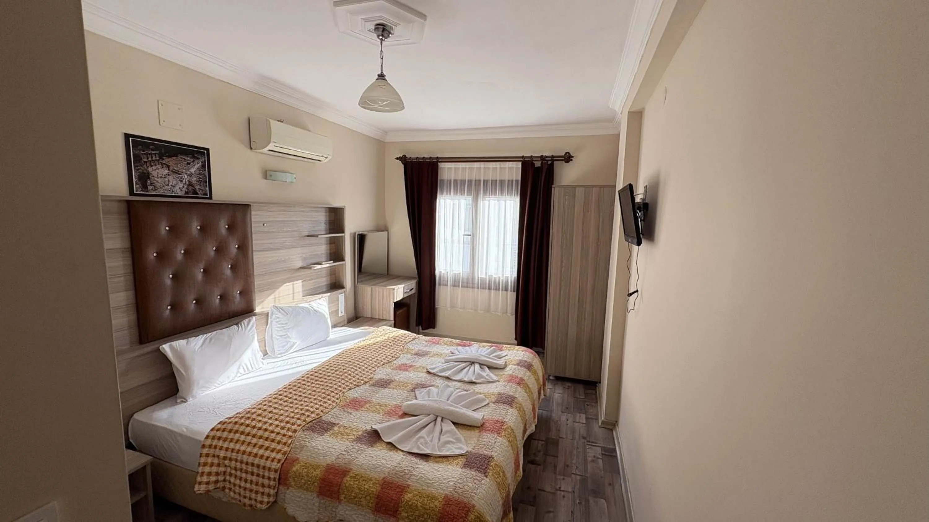 Bed in Akay Hotel