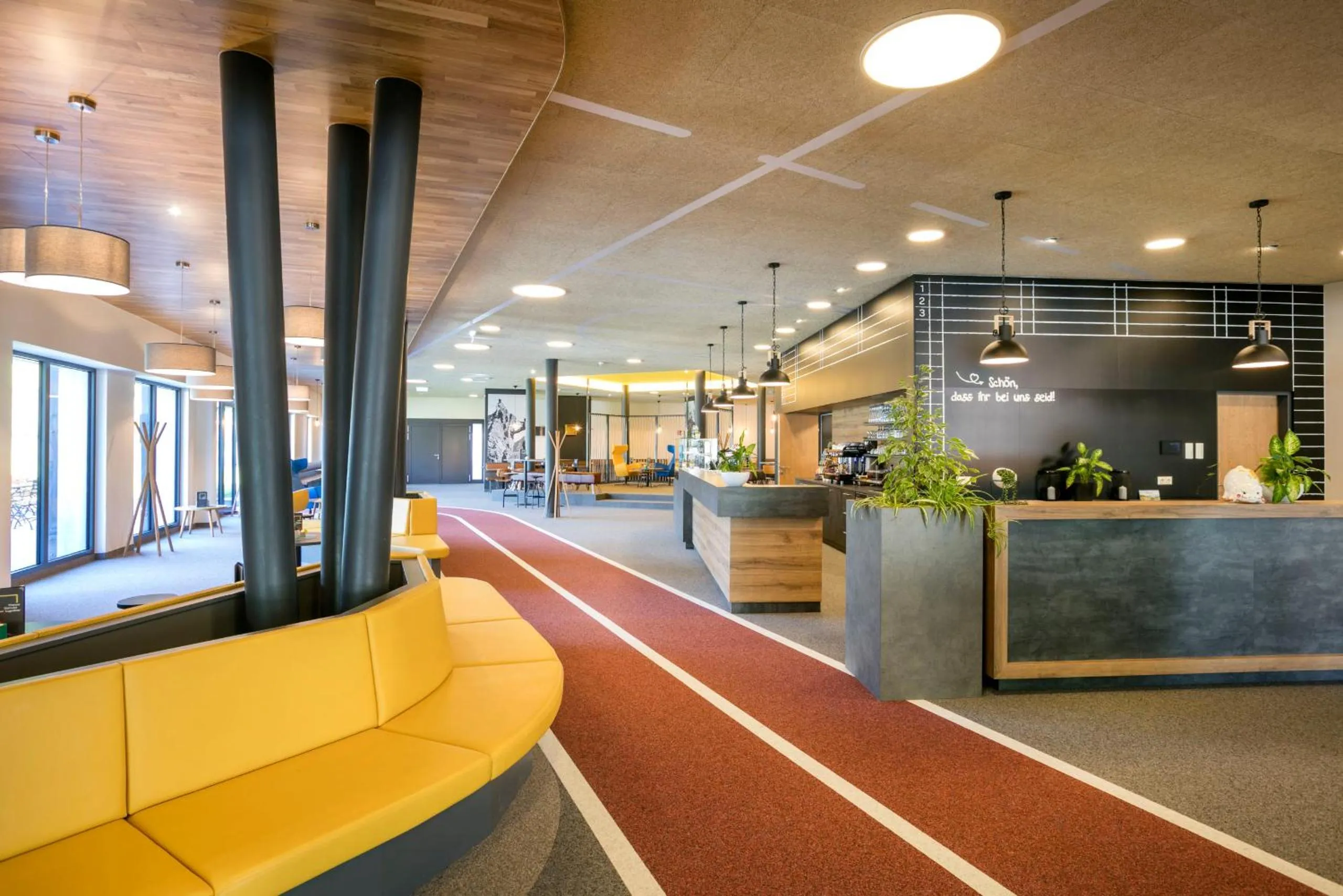 Lobby or reception in JUFA Hotel Erlaufsee