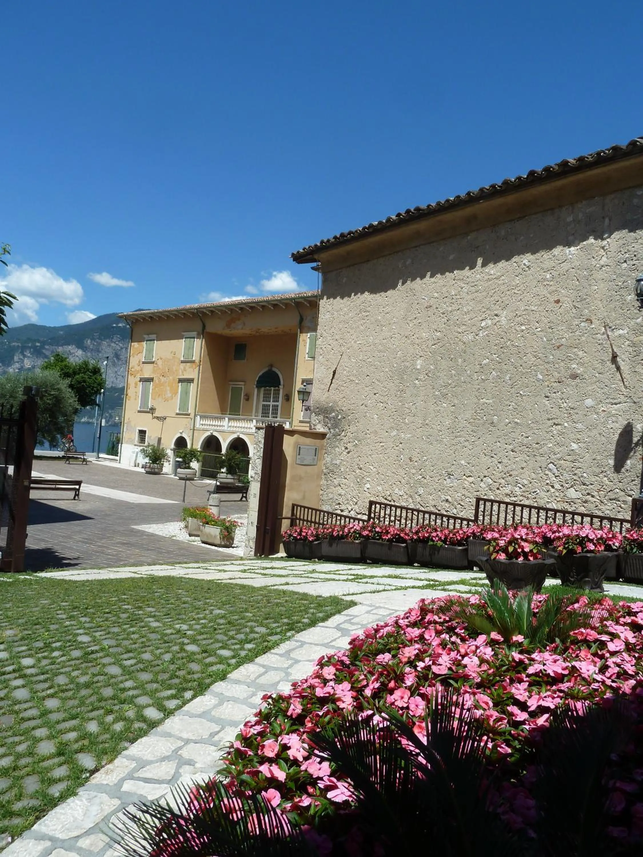 Place of worship in Albergo Casa Este