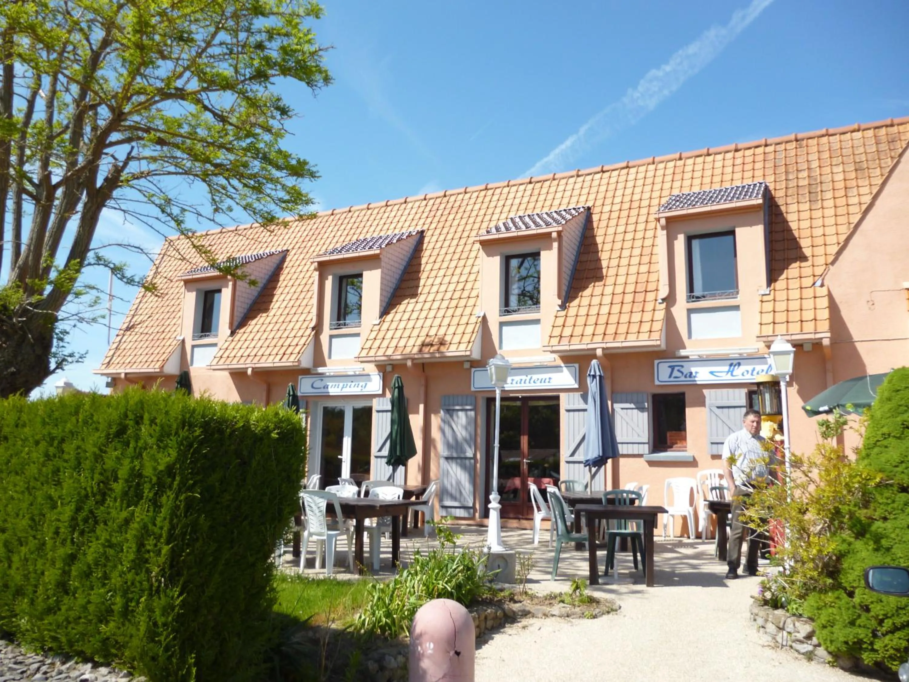 Property building in Auberge des Etangs