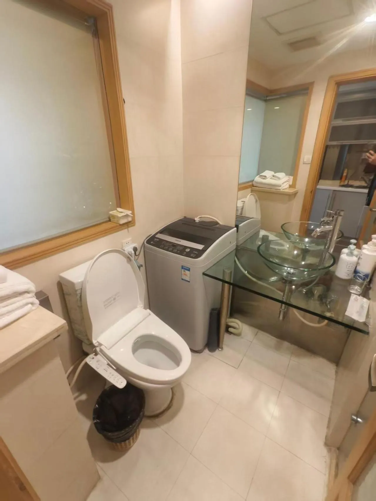 Toilet in Xinshikong Apartments- Abest Zhongshan Park No.1