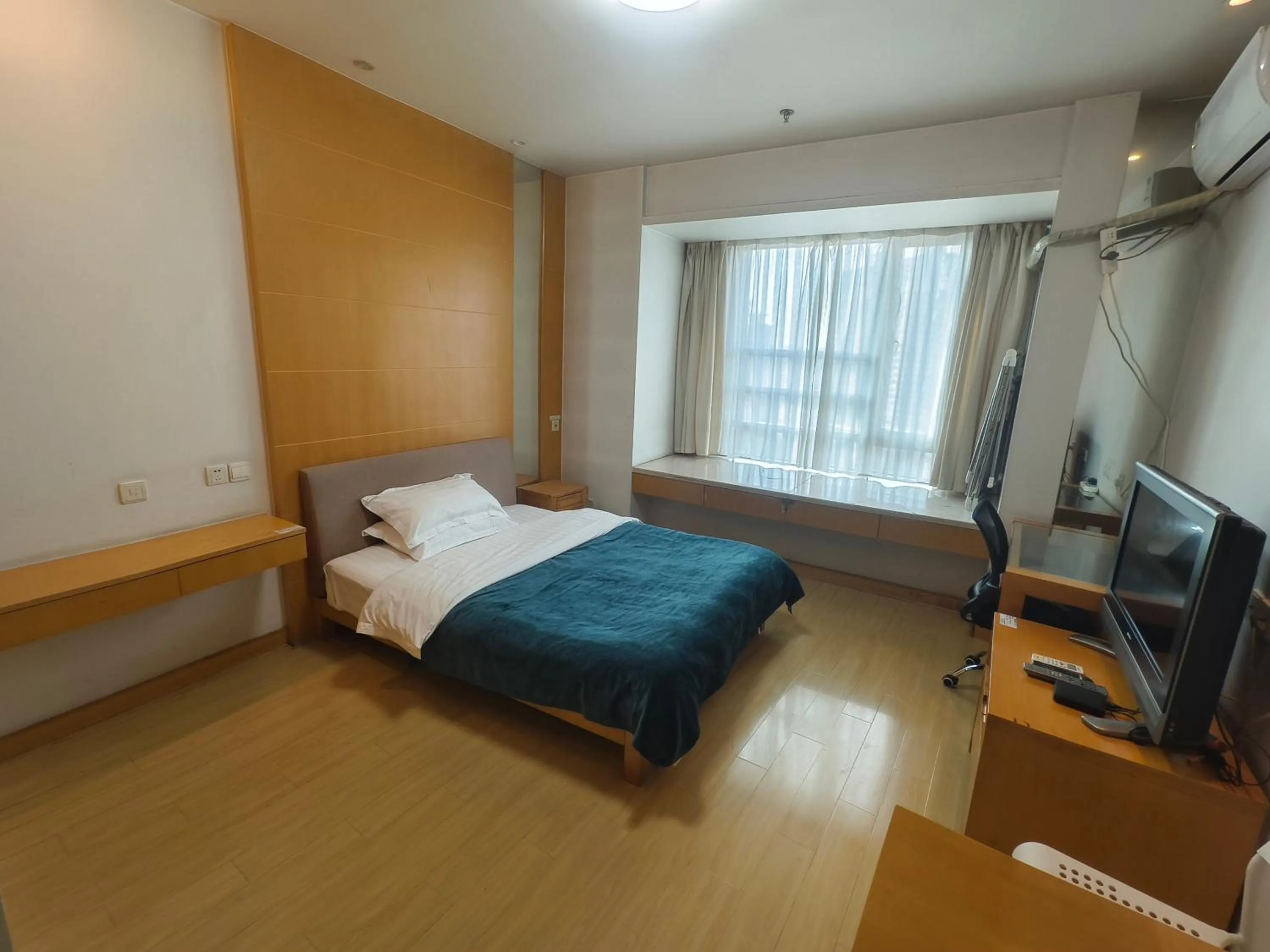 TV and multimedia, Bed in Xinshikong Apartments- Abest Zhongshan Park No.1