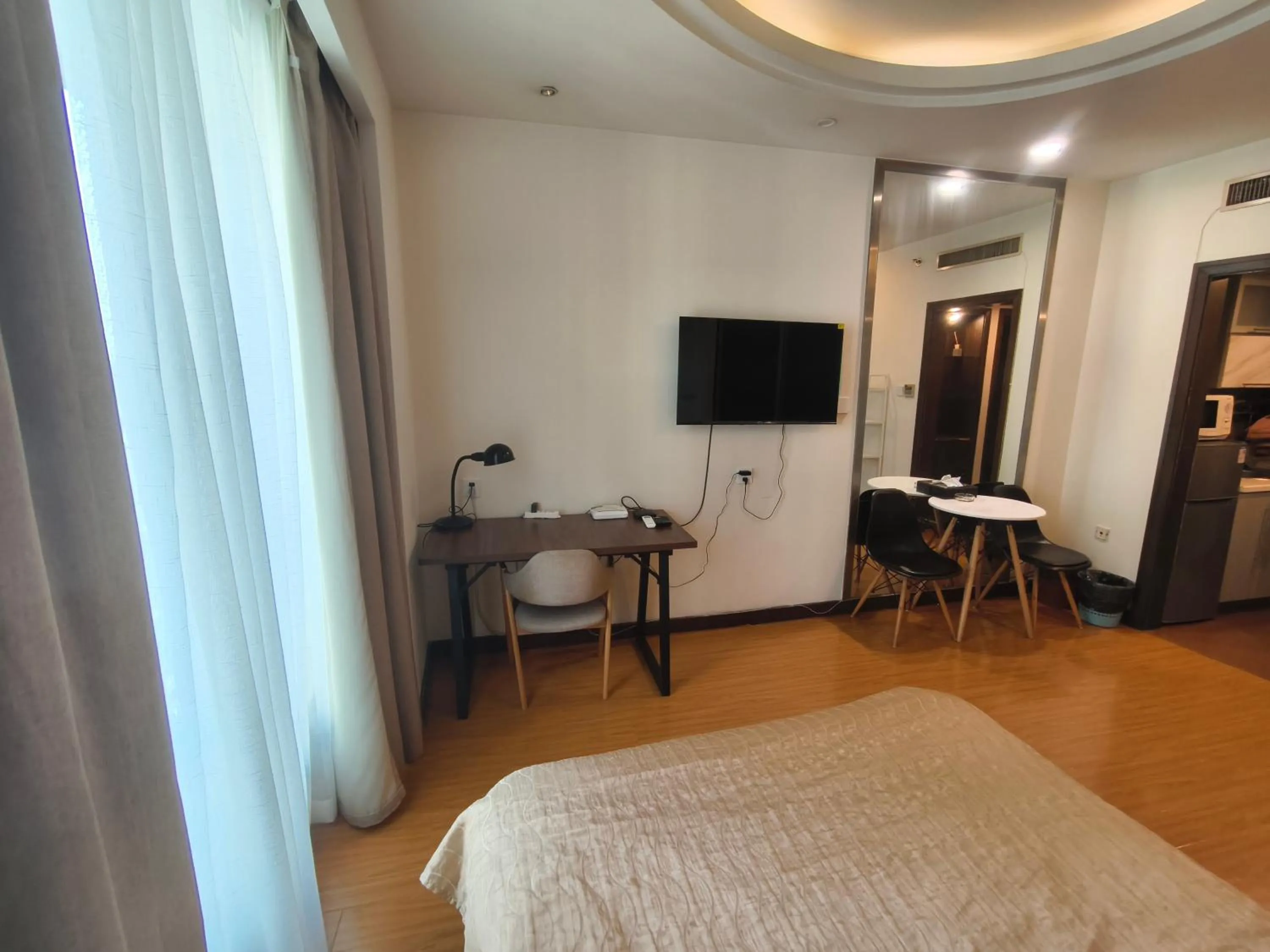 Bed in Xinshikong Apartments- Abest Zhongshan Park No.1