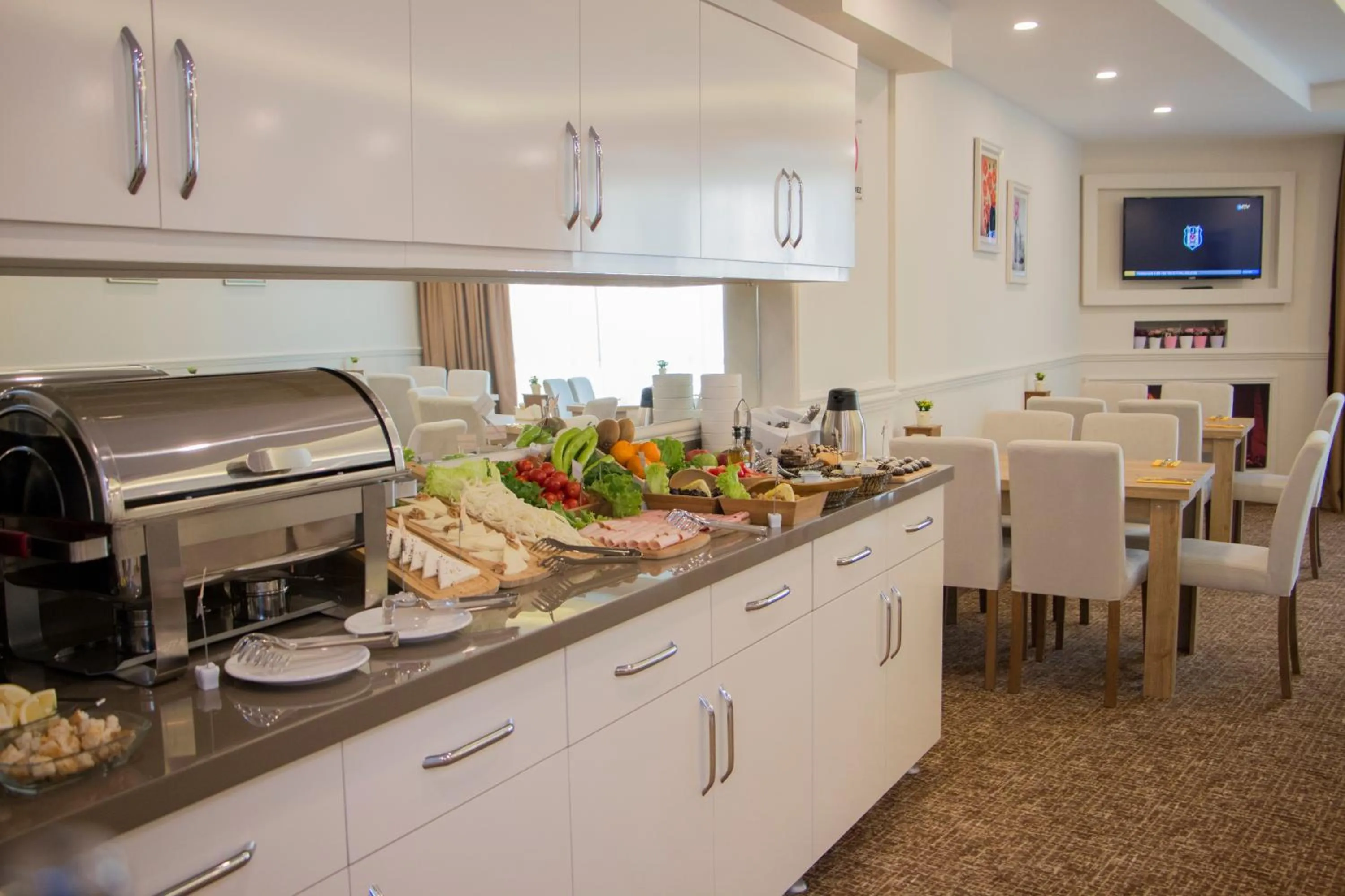 Breakfast in Goldhan Hotel