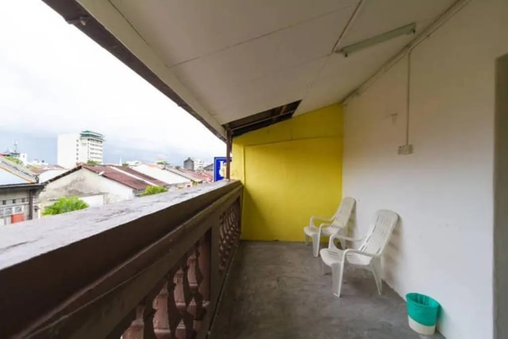 Cocoa Mews Cafe and Homestay