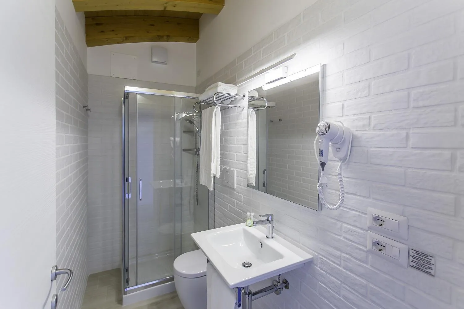 Bathroom in Residenza Turistica Alberghiera Blue Marine