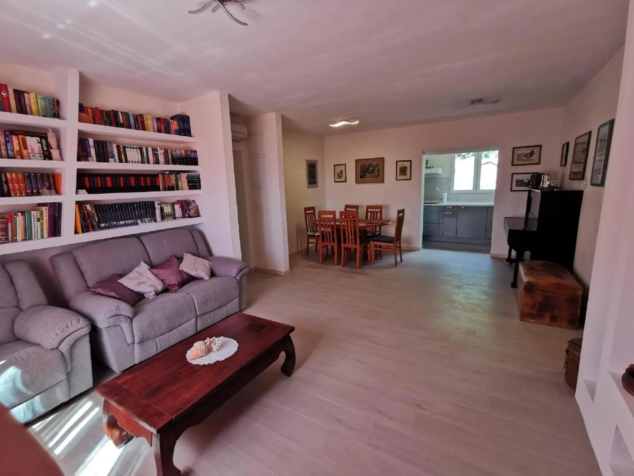 Two-Bedroom Apartment with Sea View in Apartment Nera