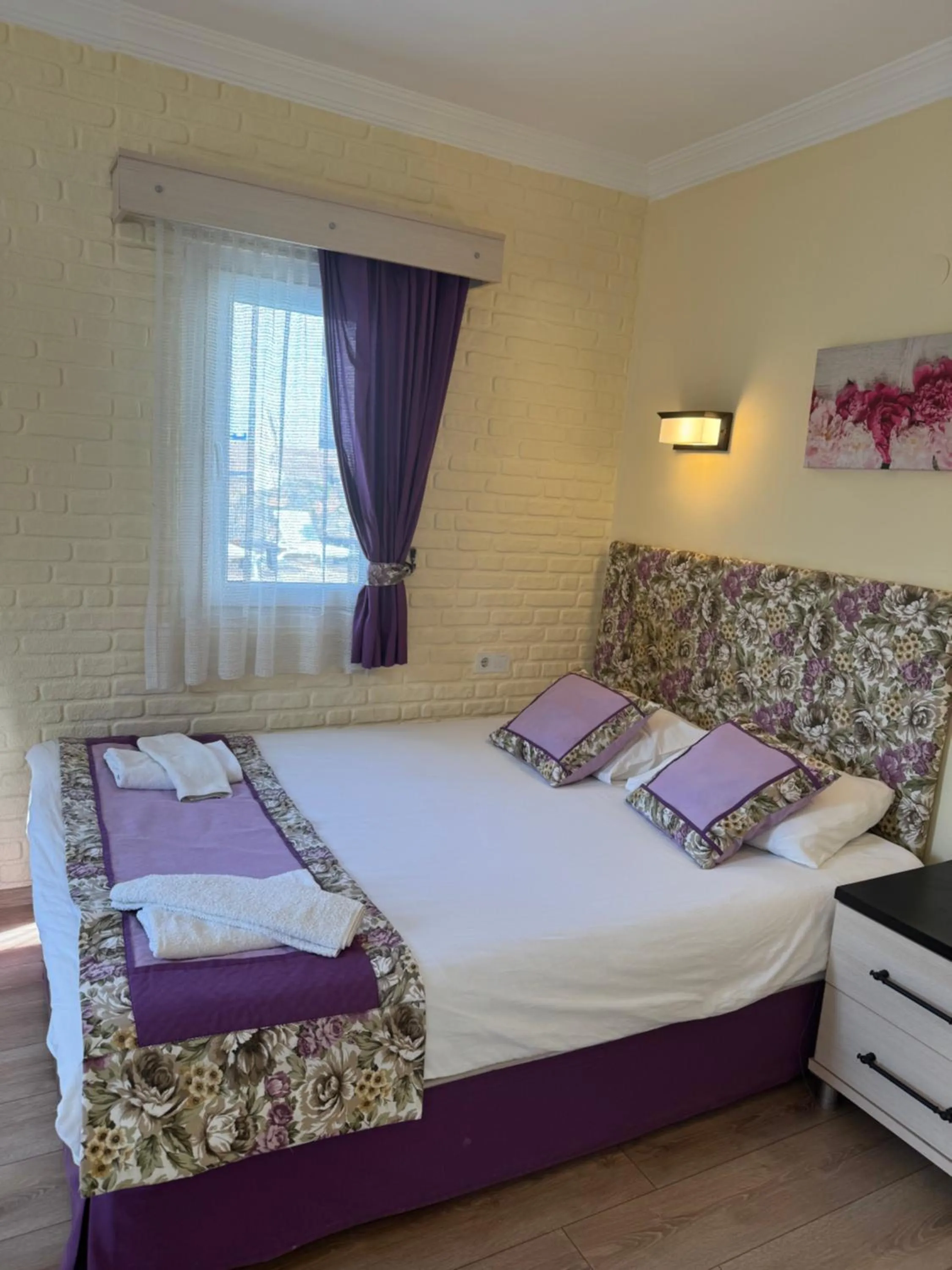 Bed in Canna Garden Hotel - Adult Only