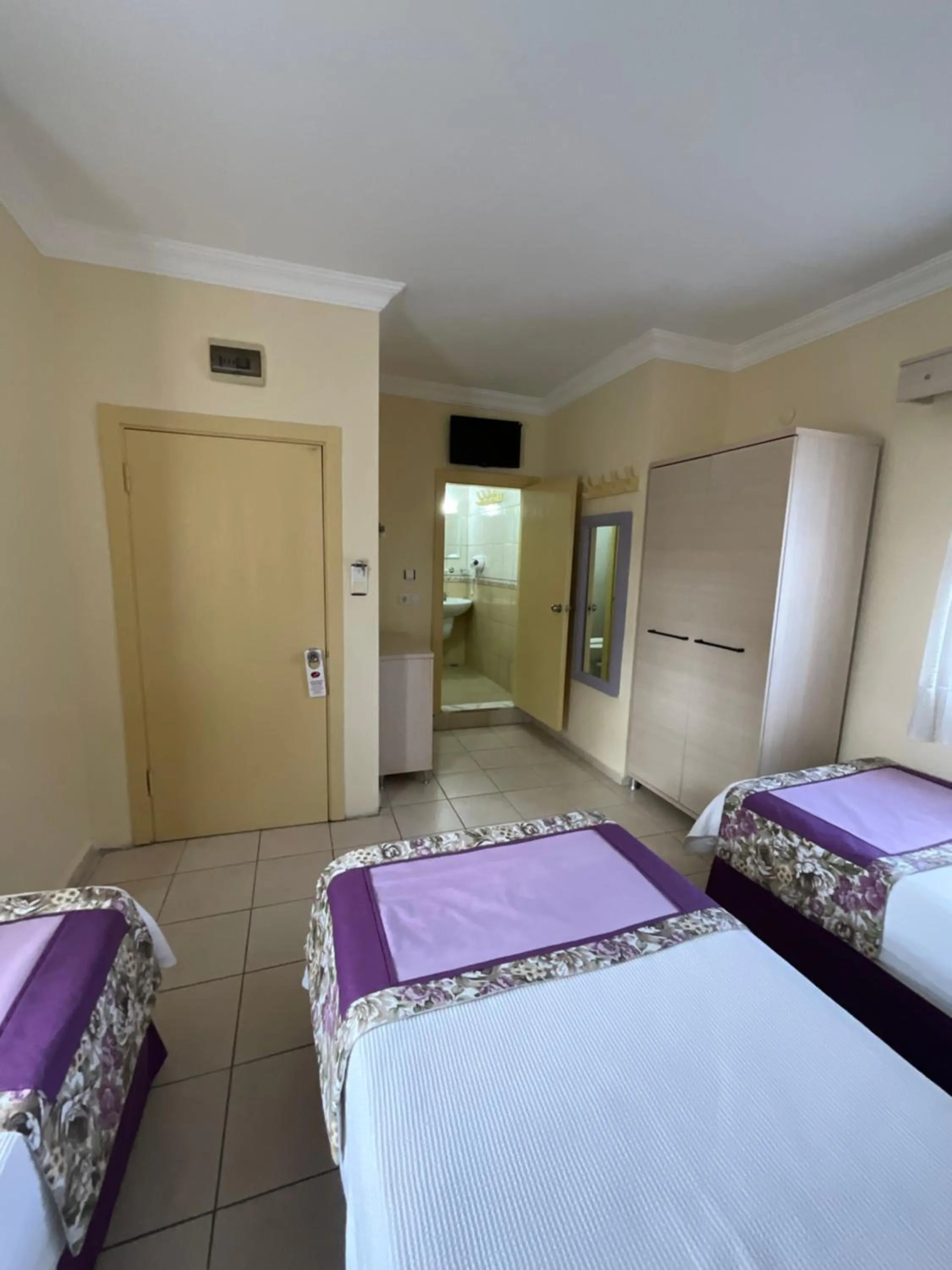 Bed in Canna Garden Hotel - Adult Only