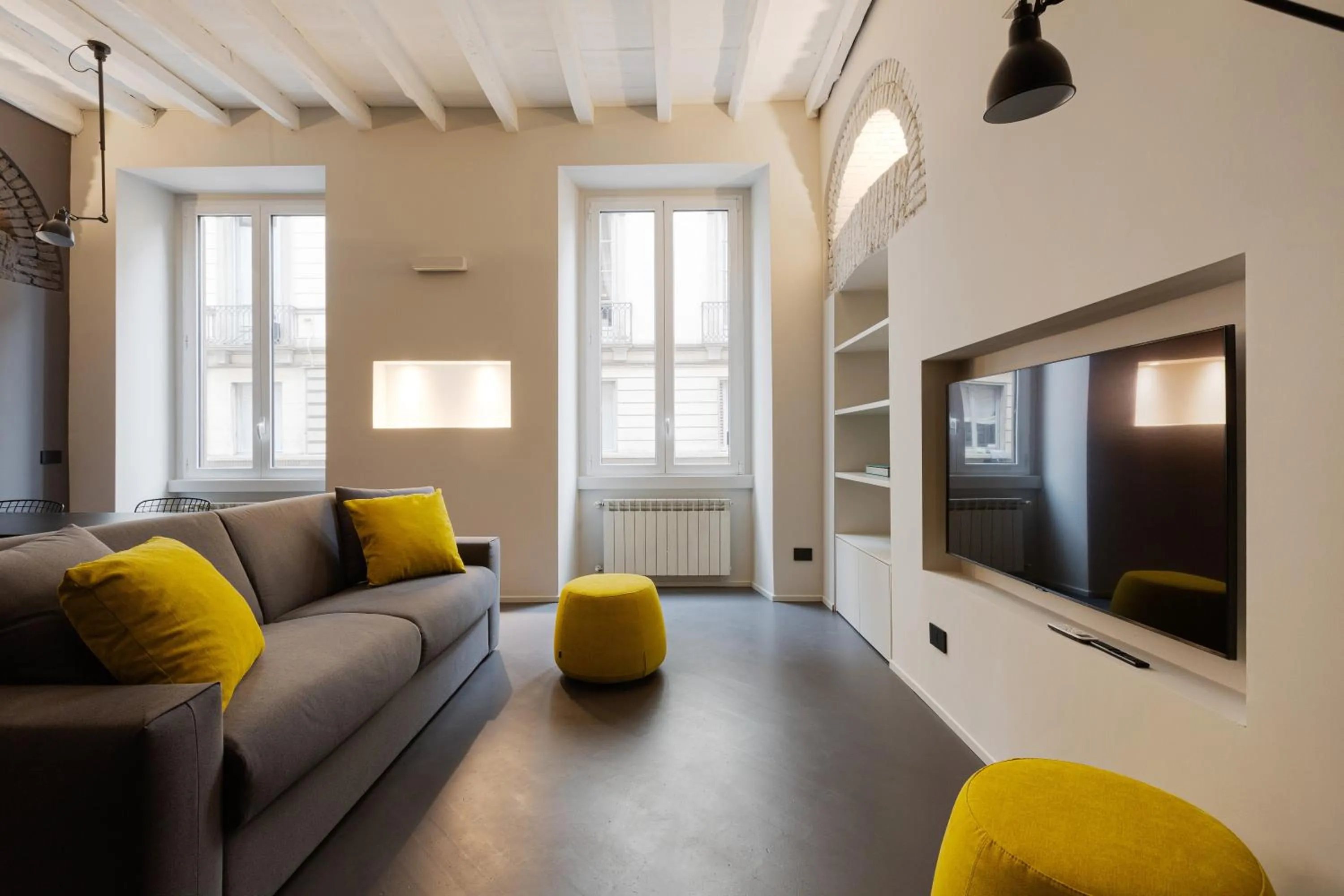 TV and multimedia in Brera Apartments in Moscova