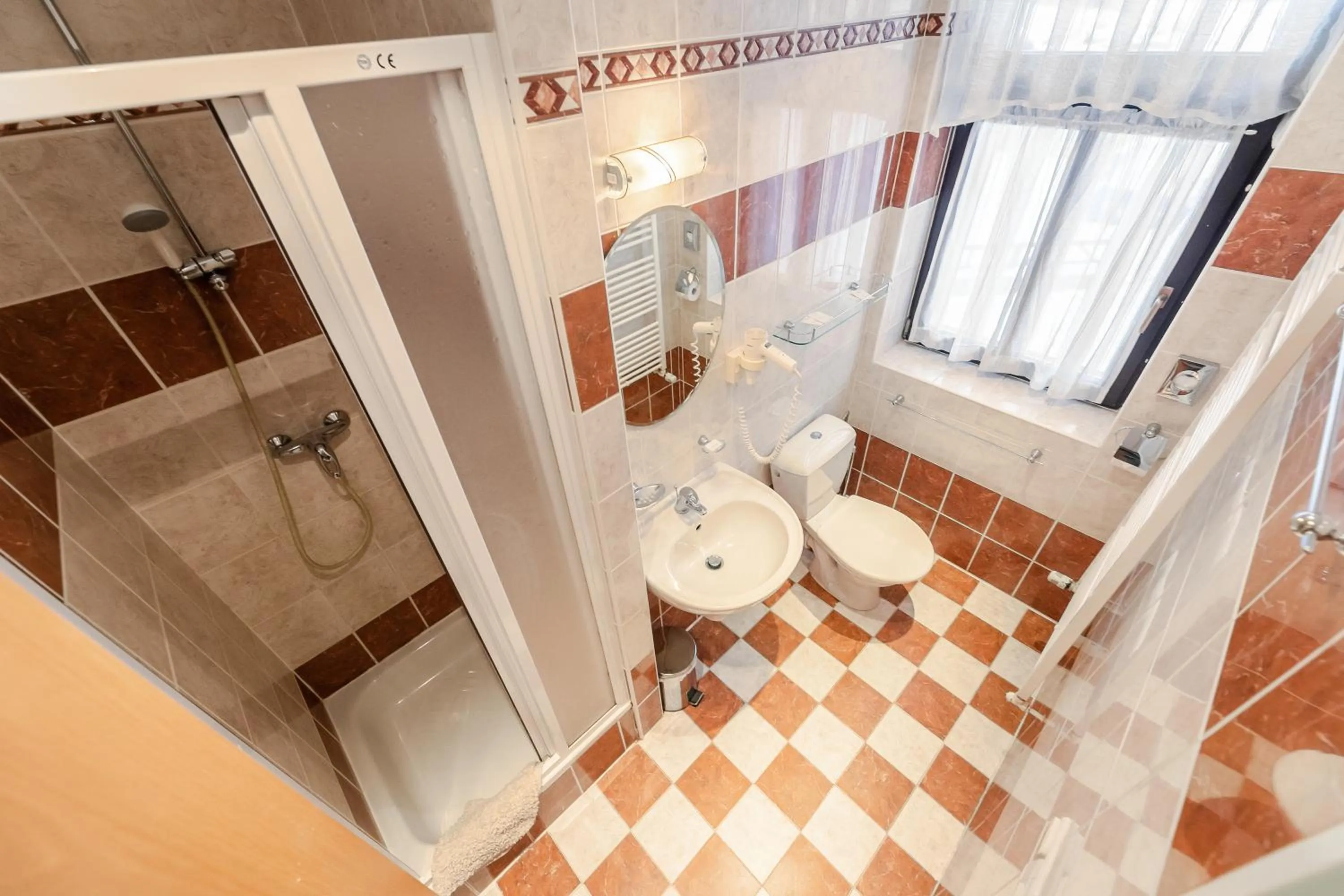 Bathroom in Hotel Perla Jizery