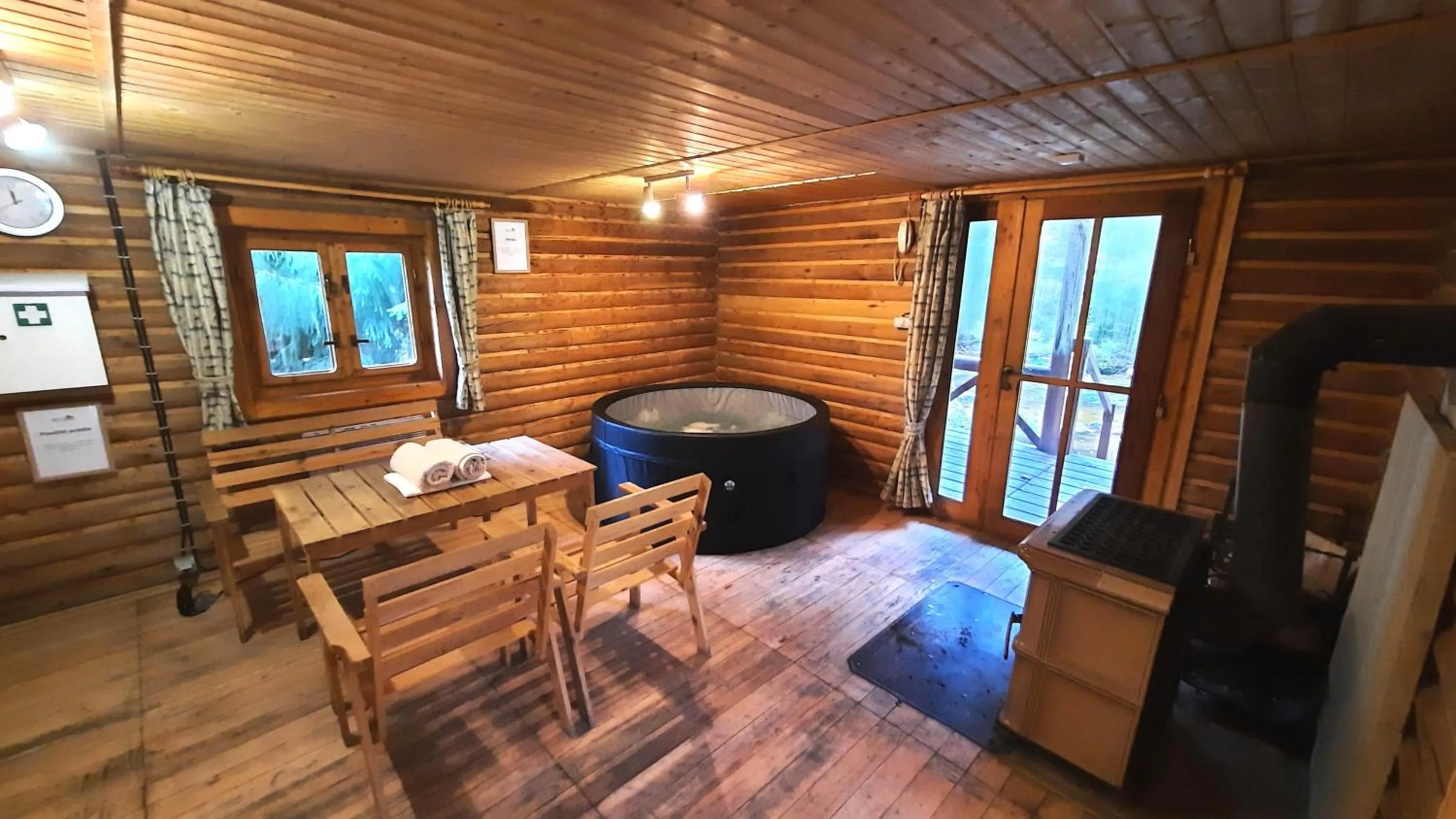 Hot Tub in Hotel Perla Jizery