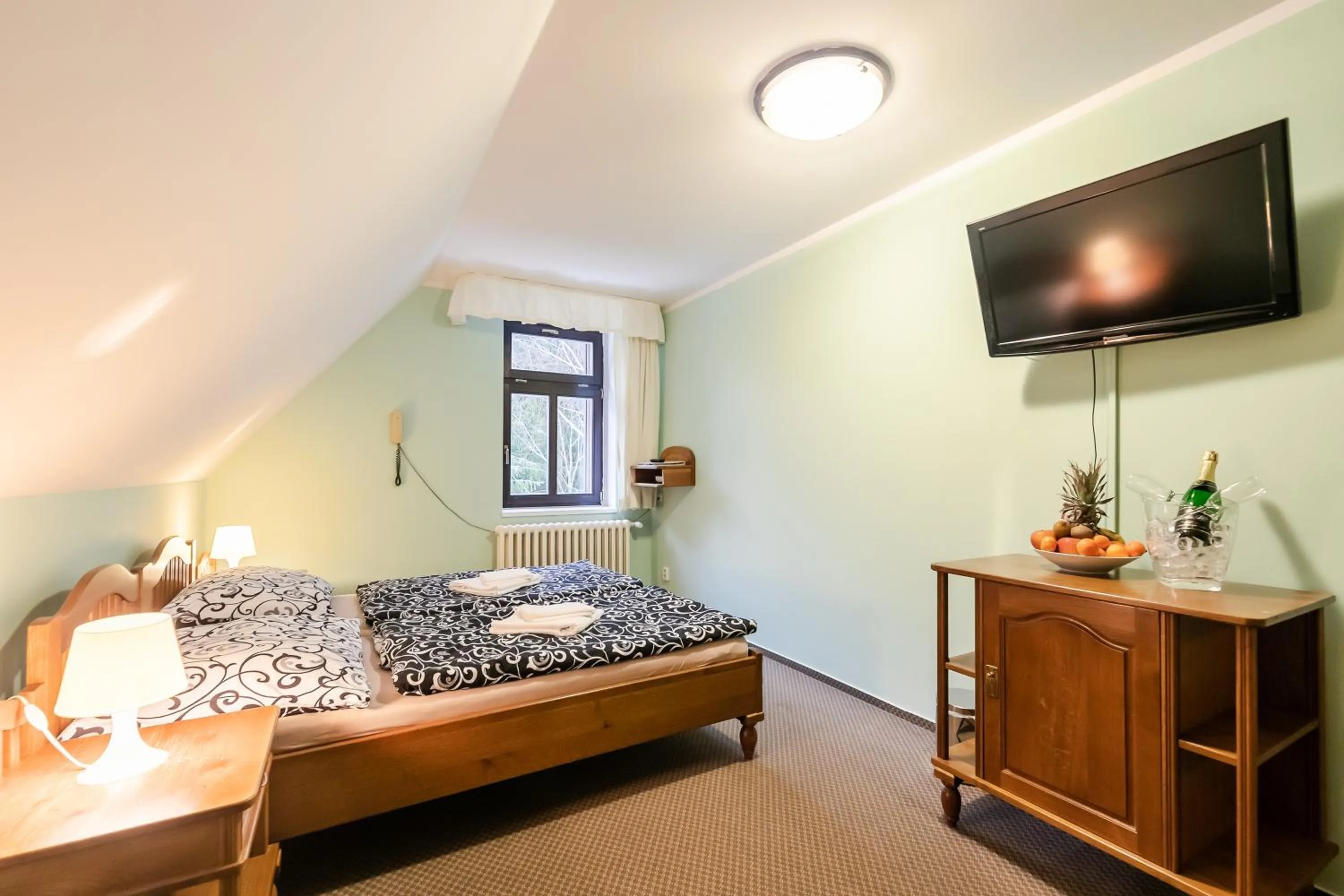 Bed in Hotel Perla Jizery