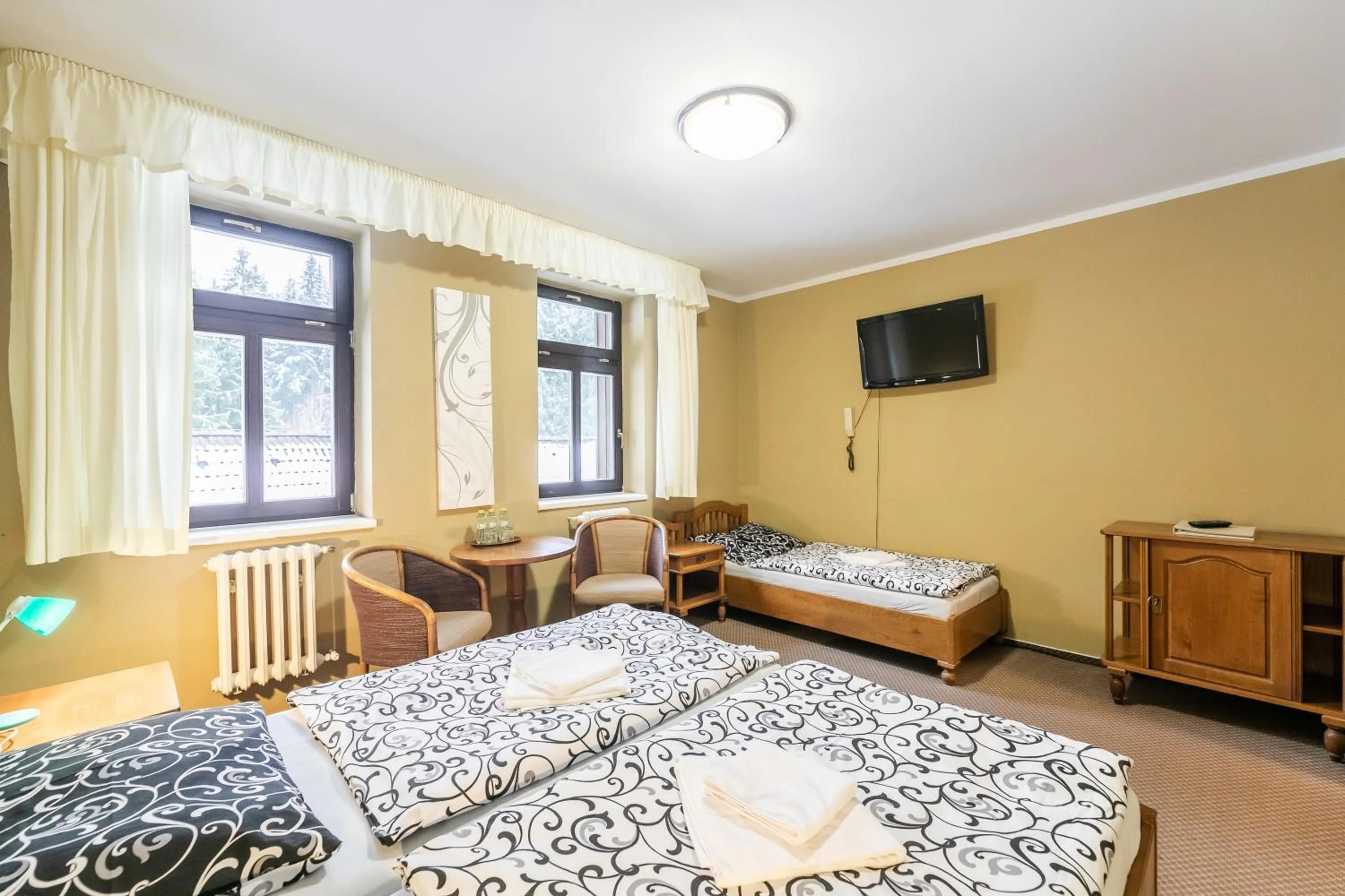 Photo of the whole room, Bed in Hotel Perla Jizery